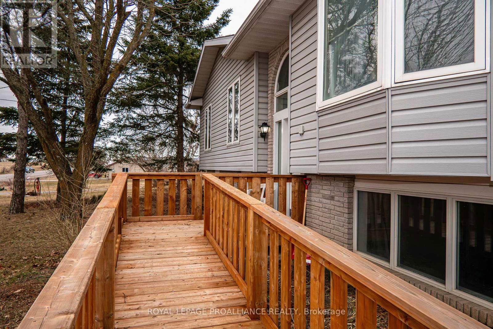 2436 STIRLING- MARMORA ROAD Image 4
