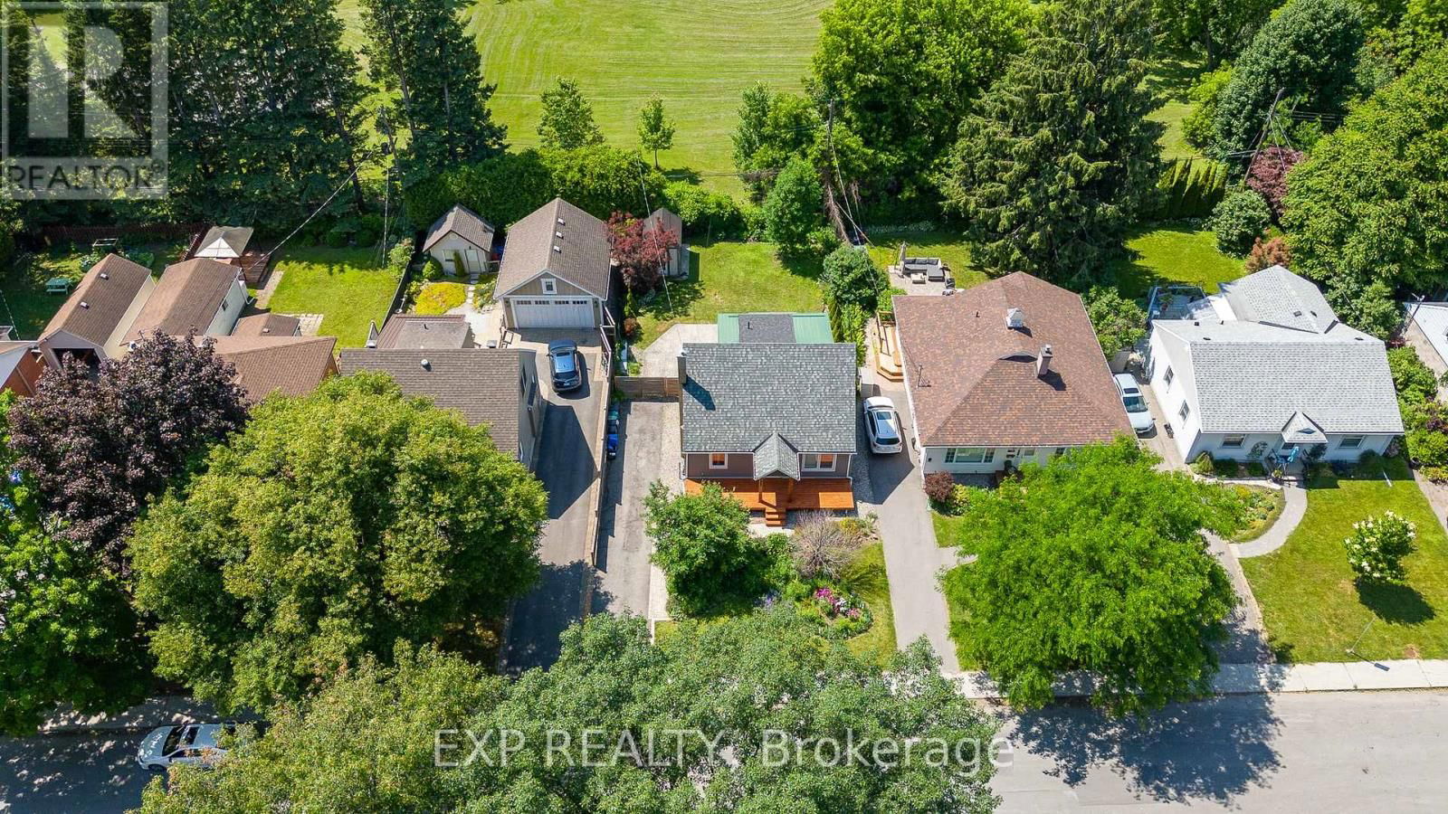 1552 CALEDON STREET Image 11