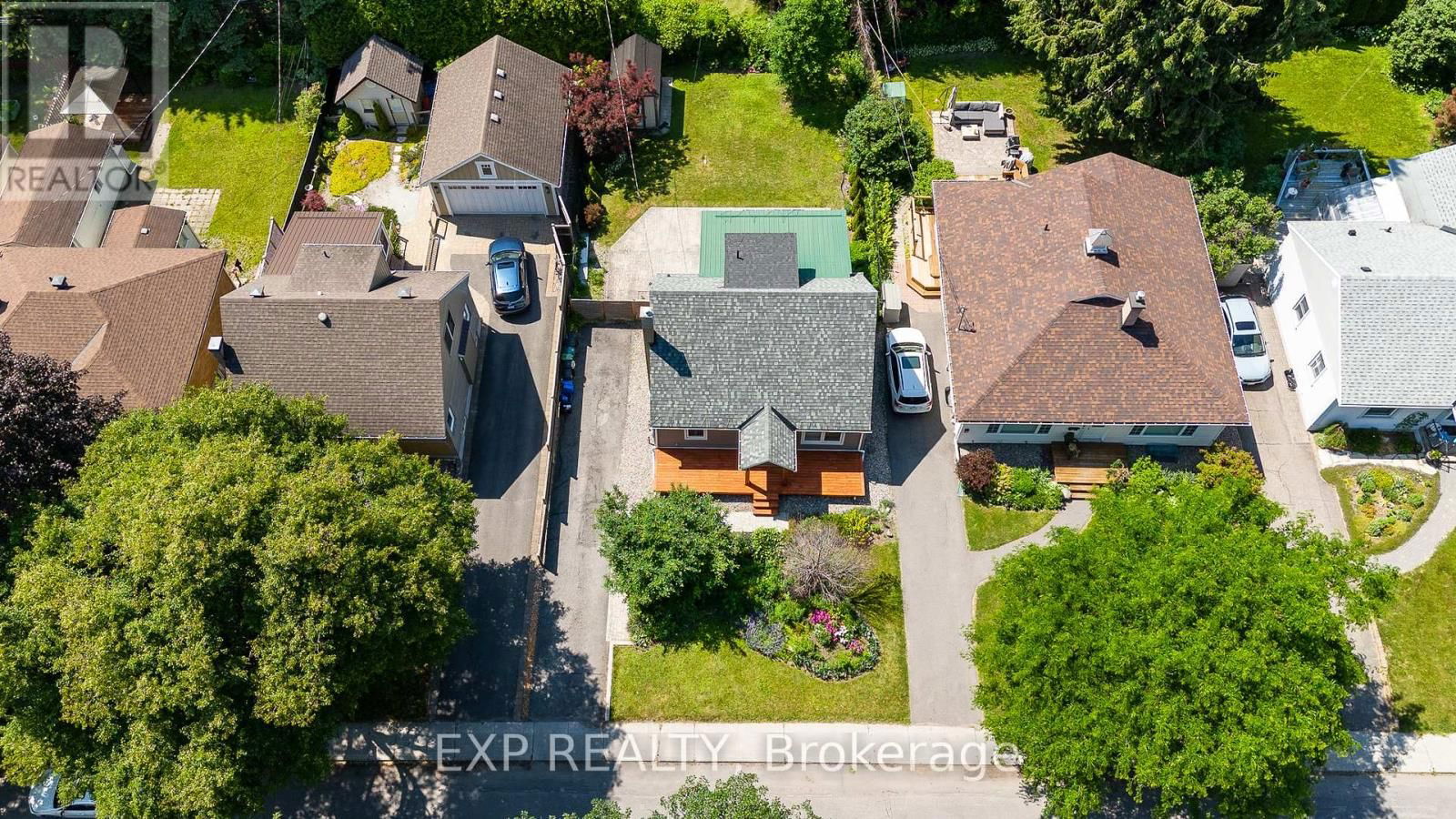 1552 CALEDON STREET Image 35