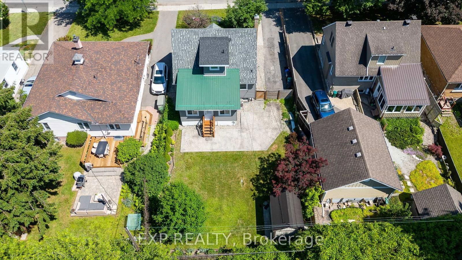 1552 CALEDON STREET Image 37