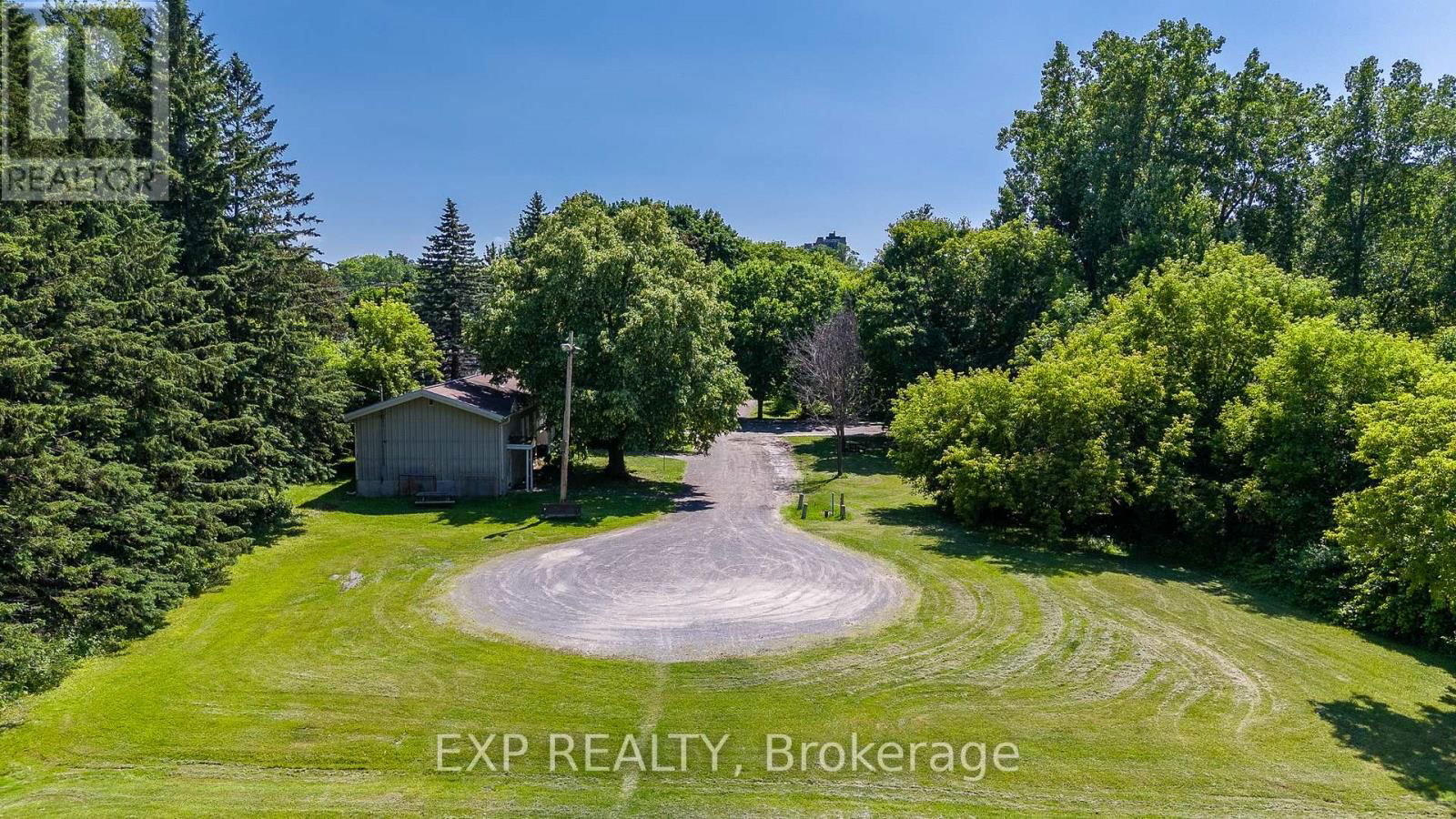 1552 CALEDON STREET Image 42