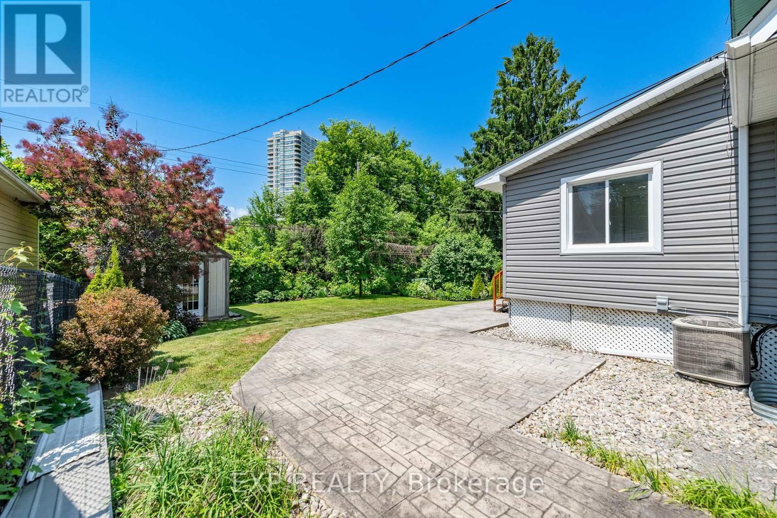 1552 CALEDON STREET Image 6