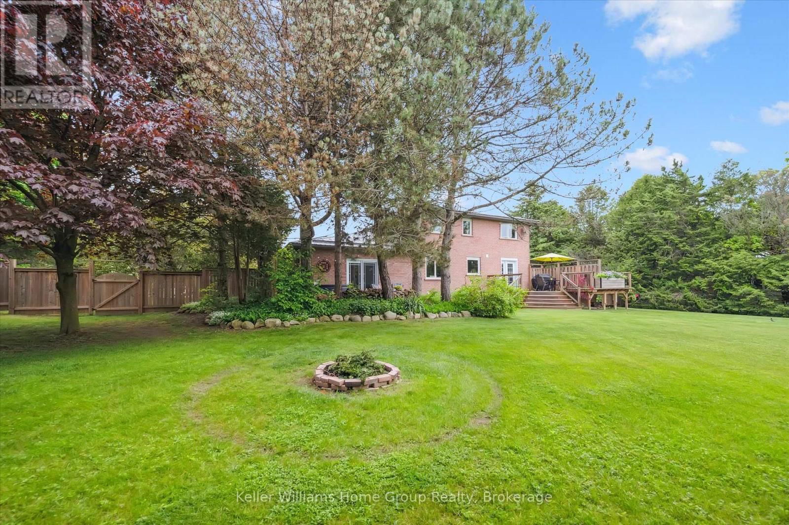 4 SARGENT BOULEVARD Image 32