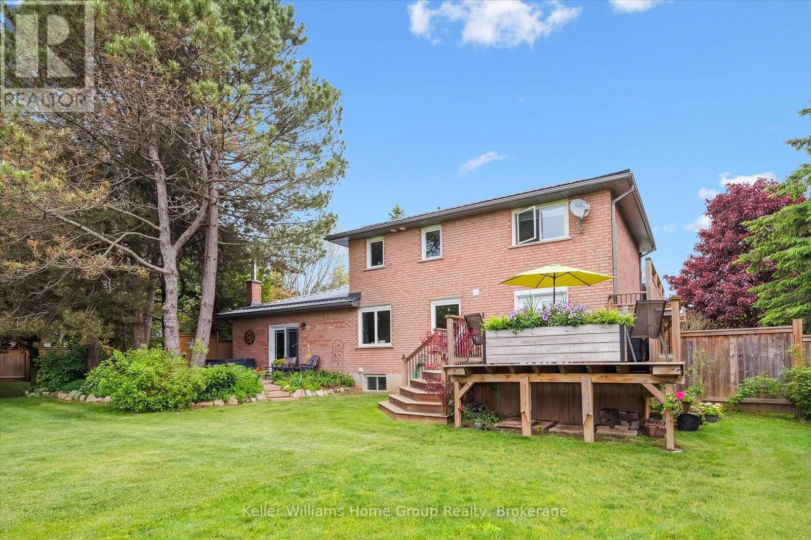 4 SARGENT BOULEVARD Image 33