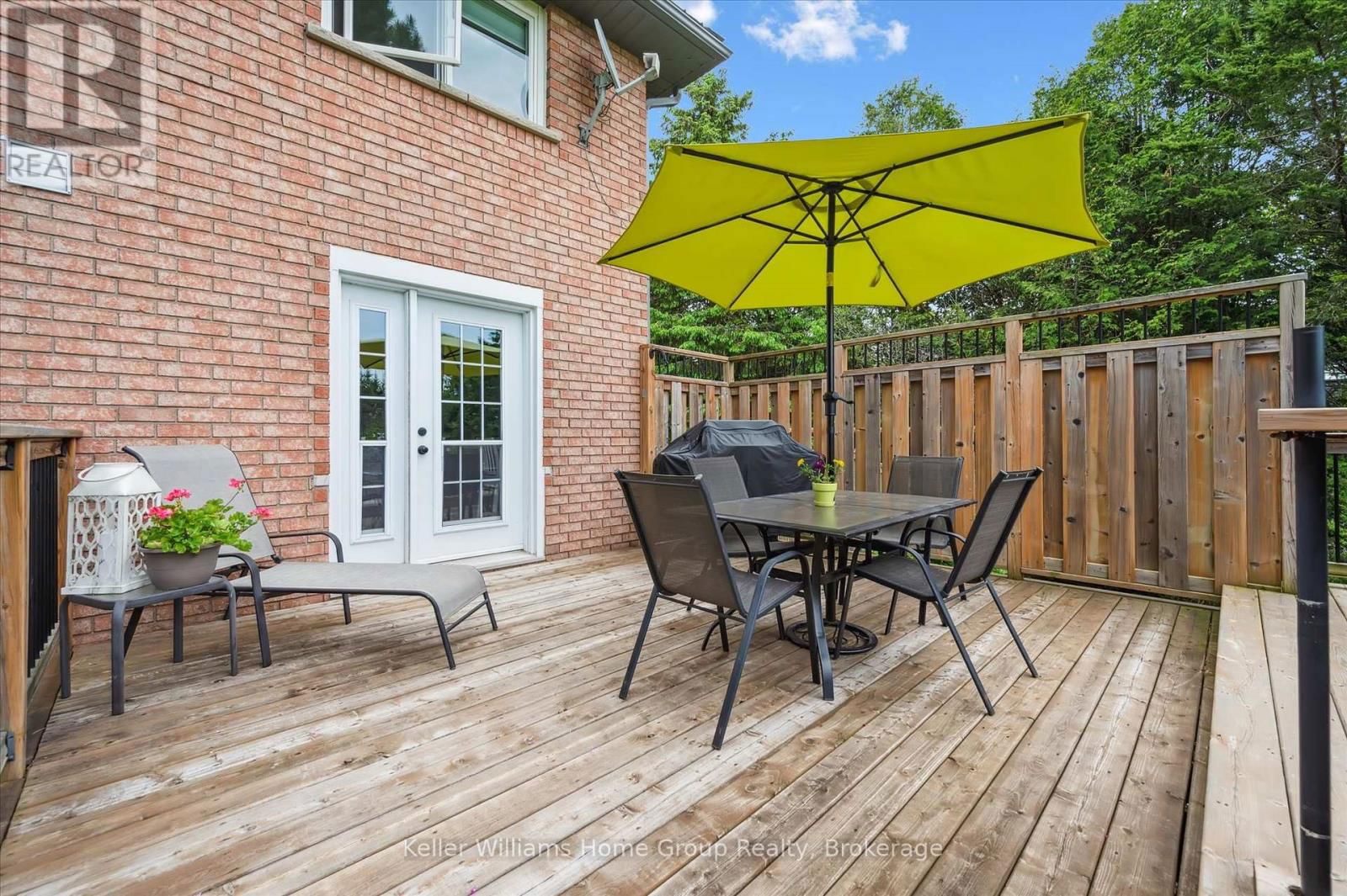 4 SARGENT BOULEVARD Image 34