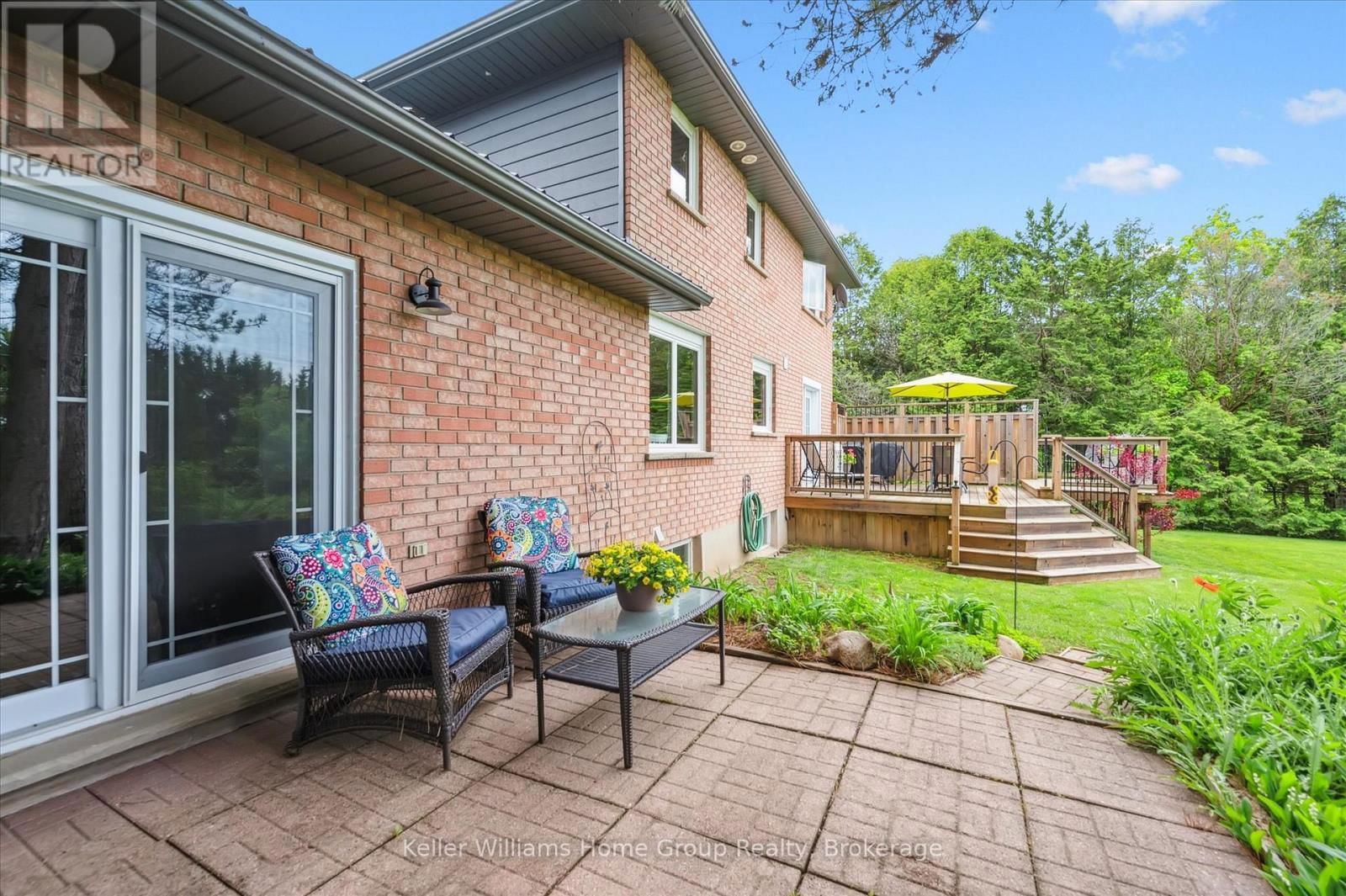4 SARGENT BOULEVARD Image 38