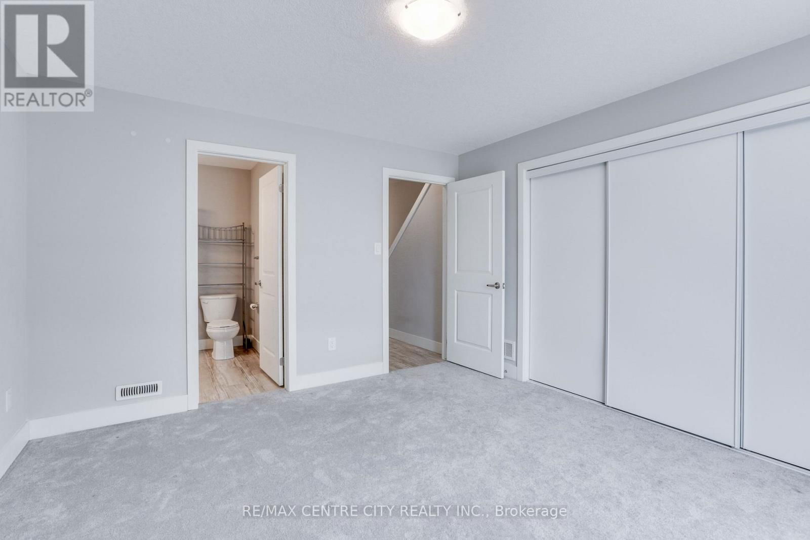 106 - 2070 MEADOWGATE BOULEVARD Image 10