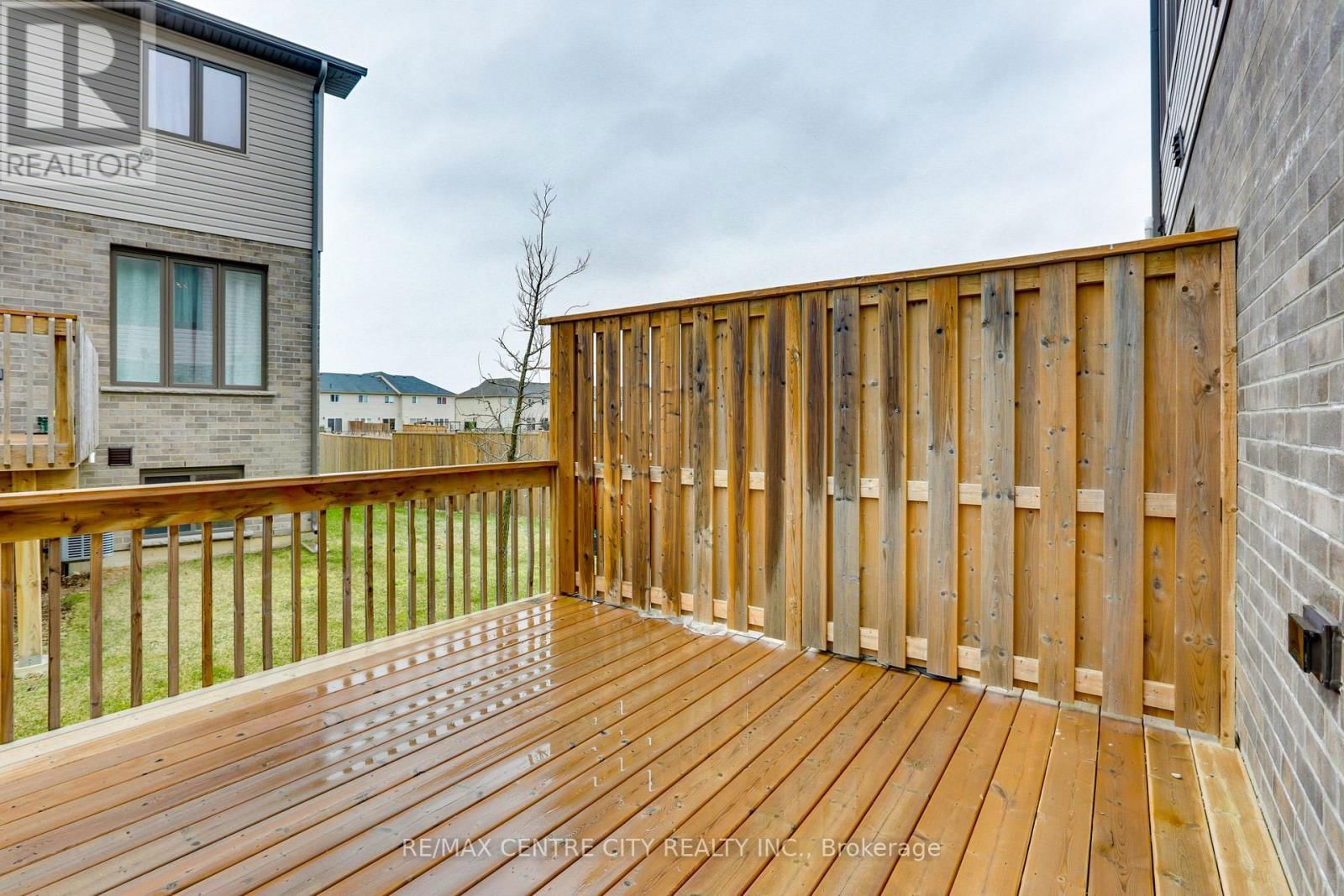 106 - 2070 MEADOWGATE BOULEVARD Image 13