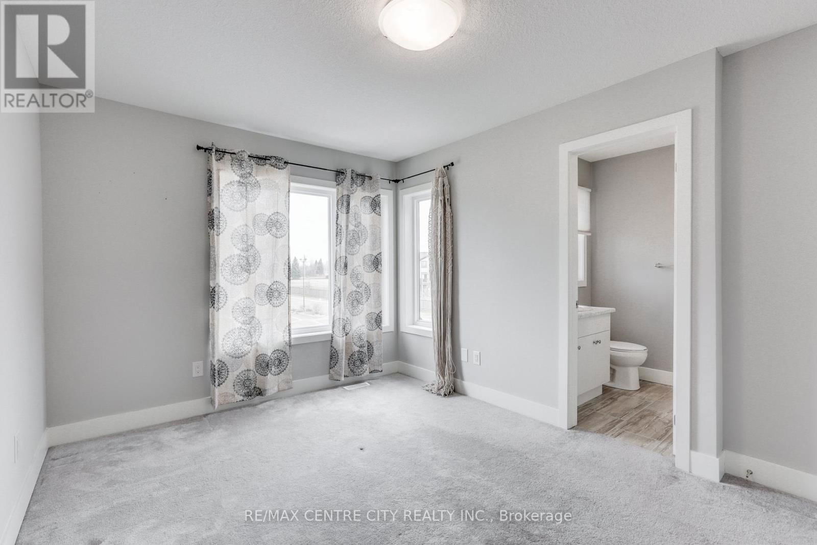 106 - 2070 MEADOWGATE BOULEVARD Image 40