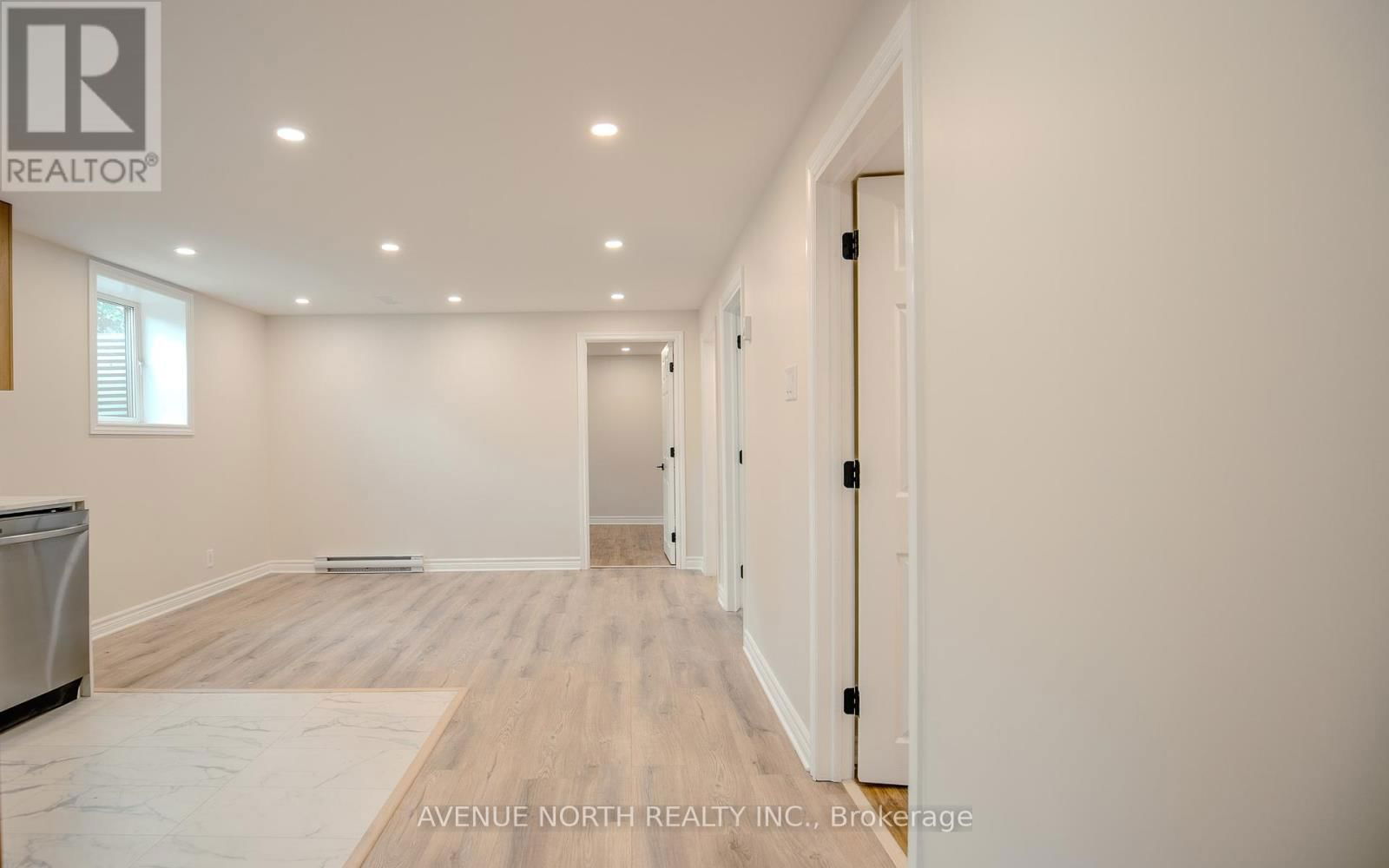 882 BALSAM DRIVE Image 22