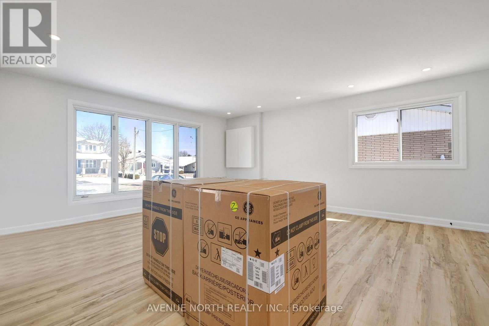 882 BALSAM DRIVE Image 6