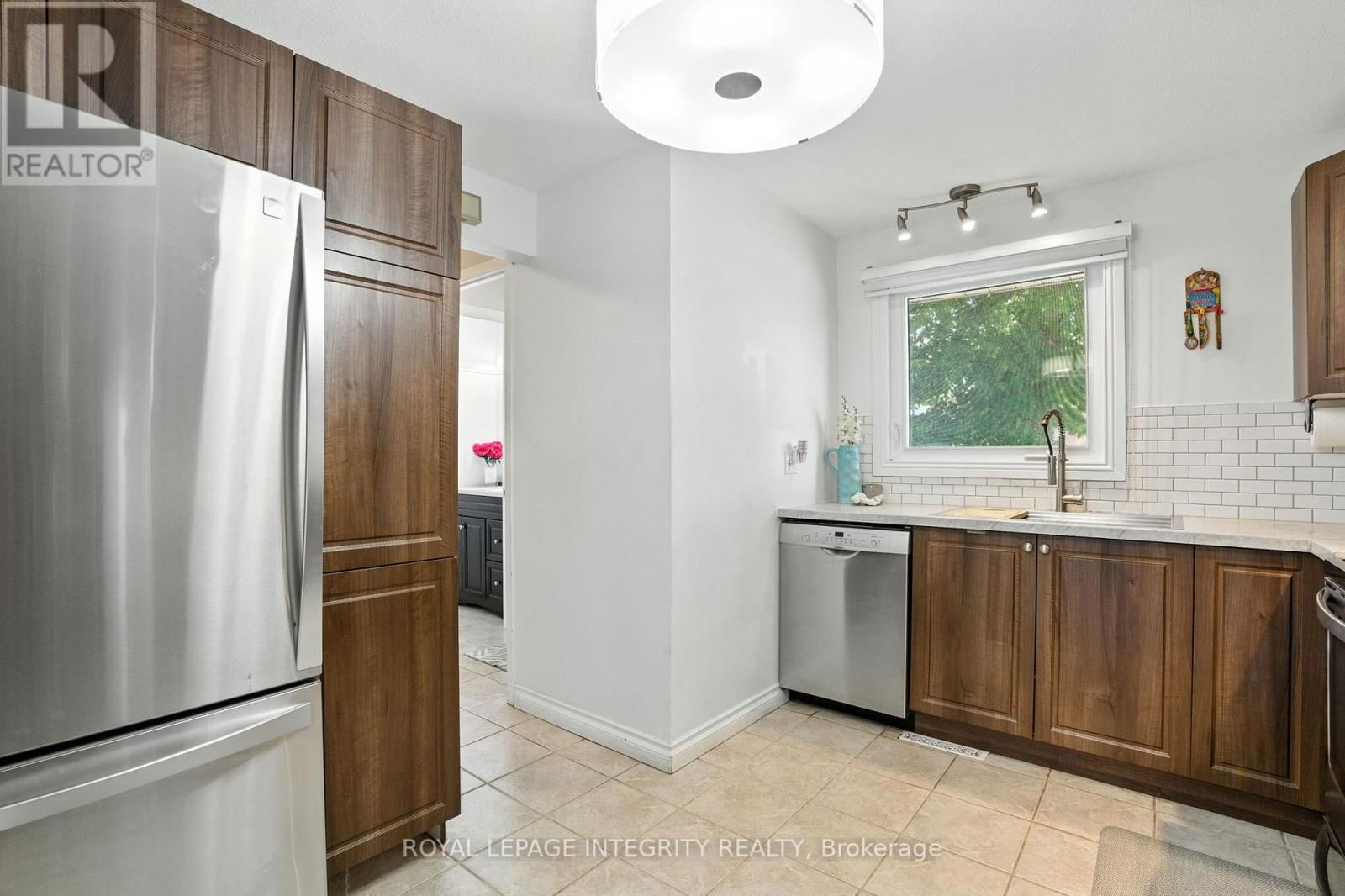1760 LAFRANCE DRIVE Image 7