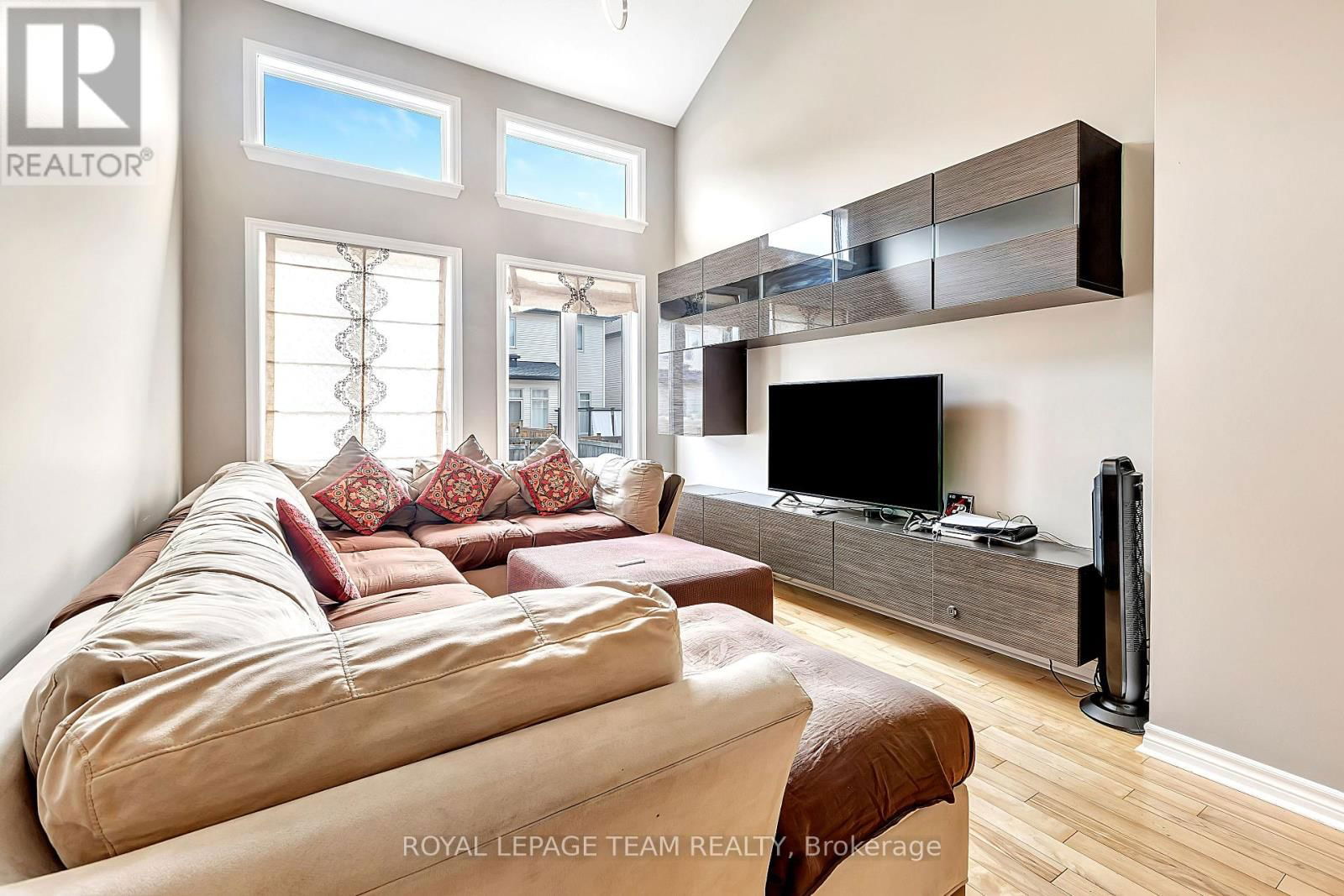 421 ARNCLIFFE AVENUE Image 13