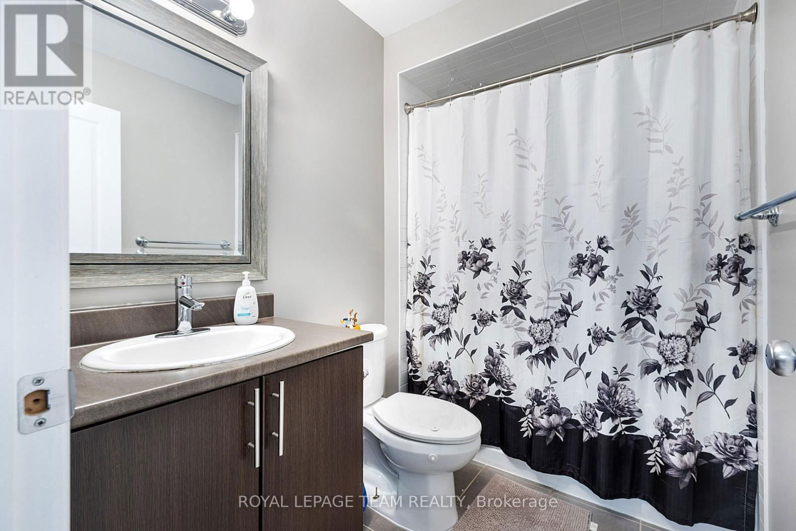 421 ARNCLIFFE AVENUE Image 26