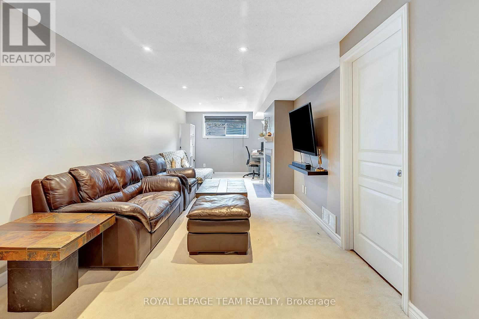 421 ARNCLIFFE AVENUE Image 27