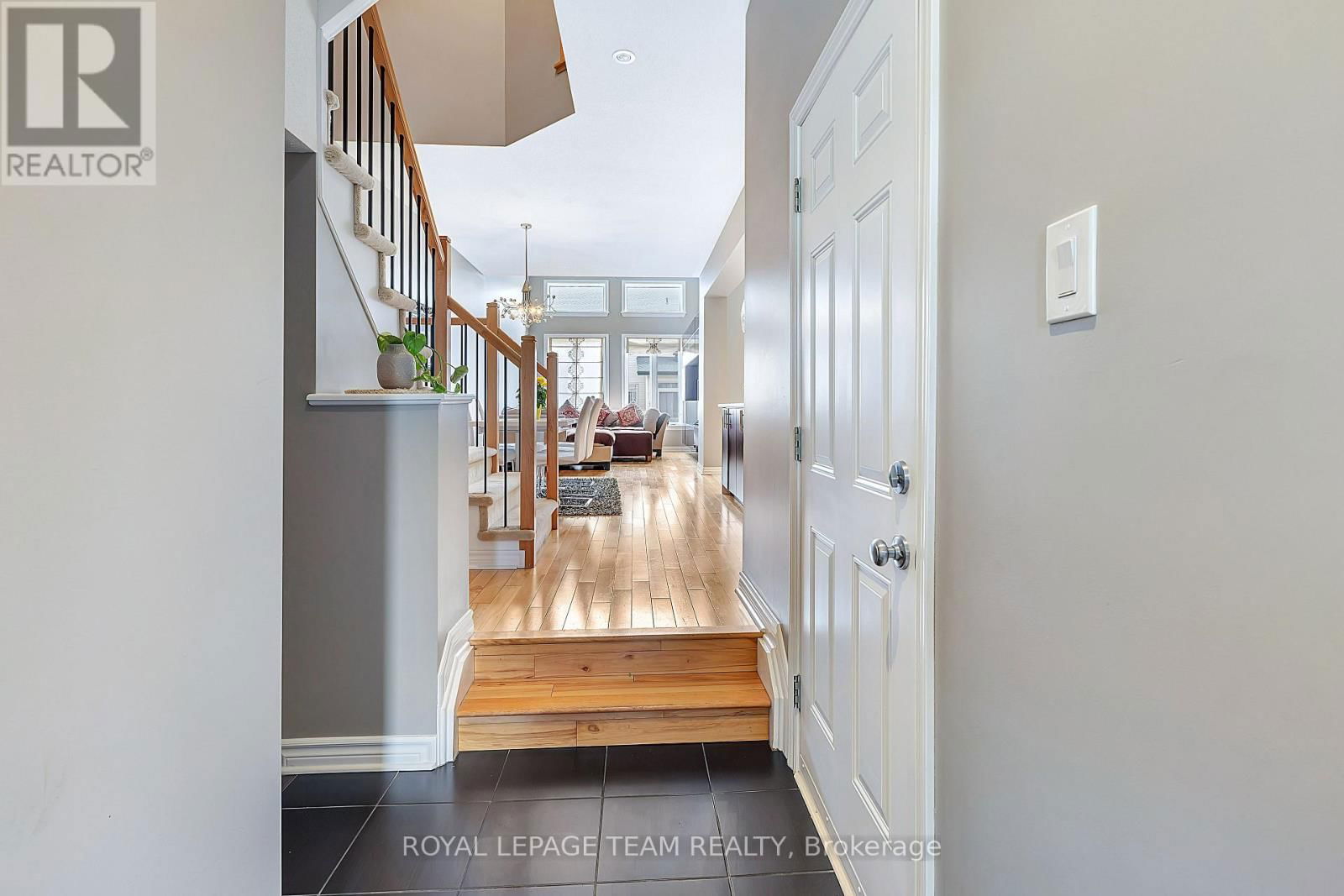 421 ARNCLIFFE AVENUE Image 8