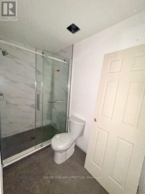 1 - 178 WOODWARD AVENUE Image 3