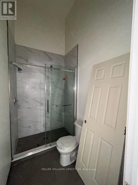 1 - 178 WOODWARD AVENUE Image 9