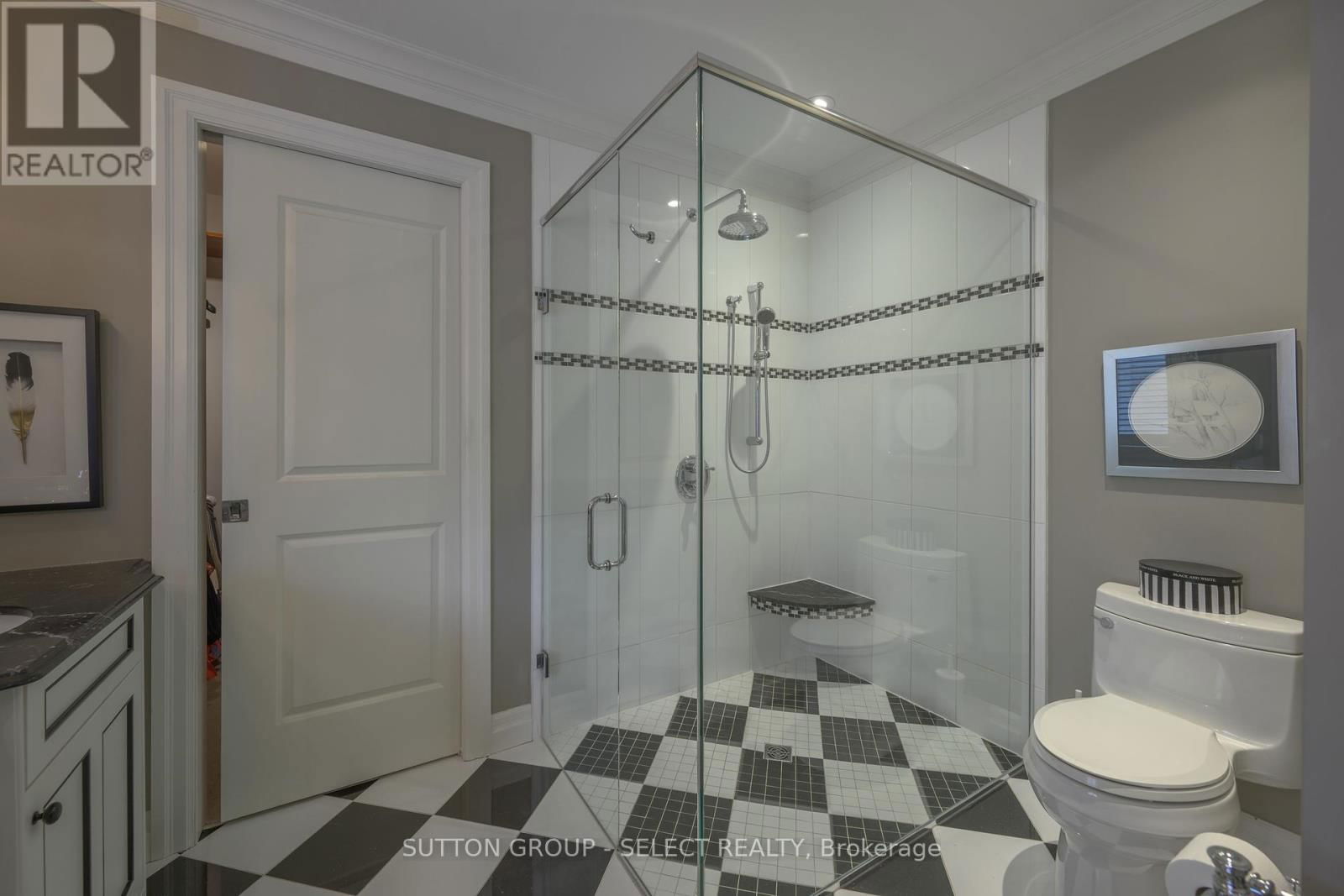 613 EAGLETRACE DRIVE Image 22