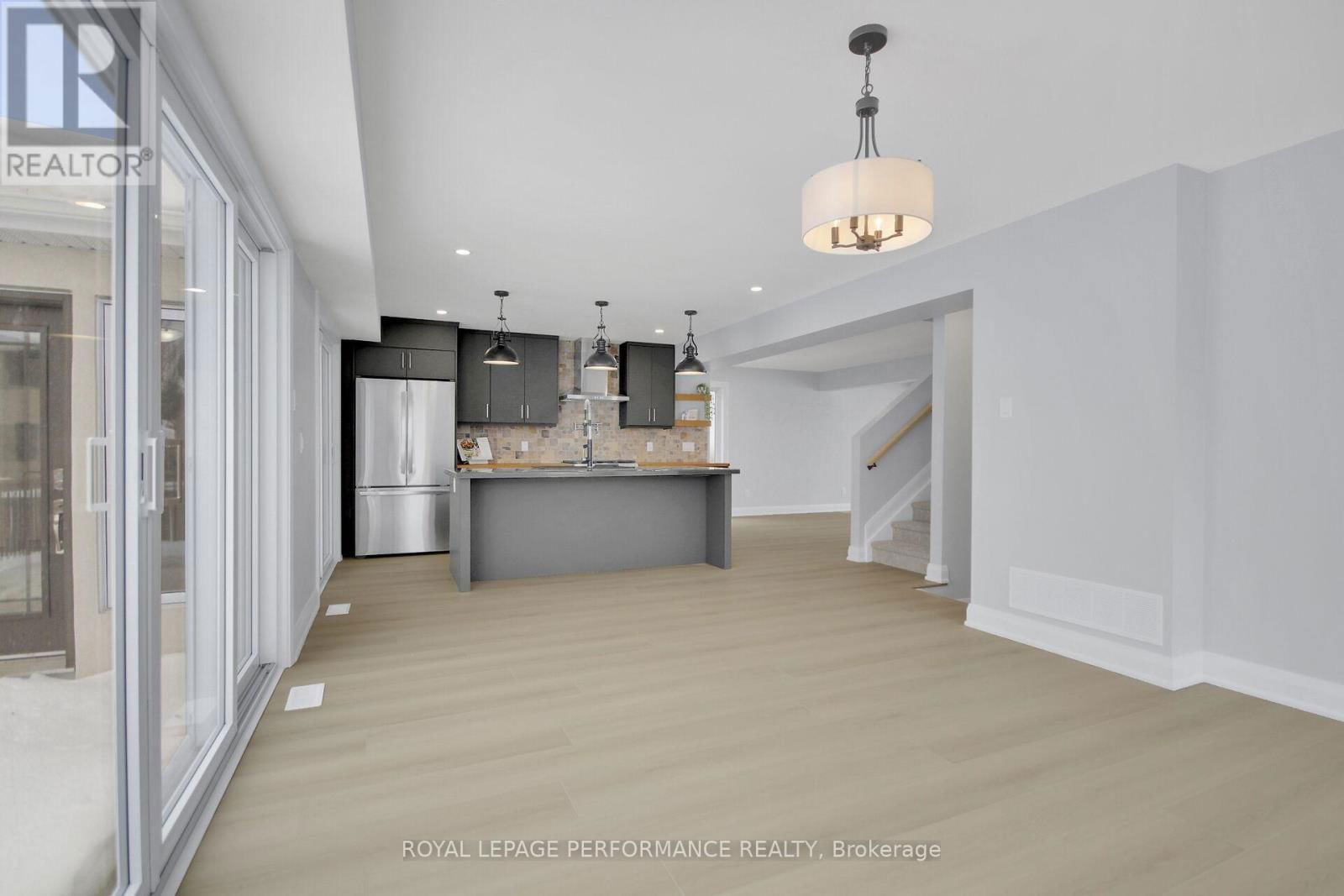 9 BRYDON COURT Image 12