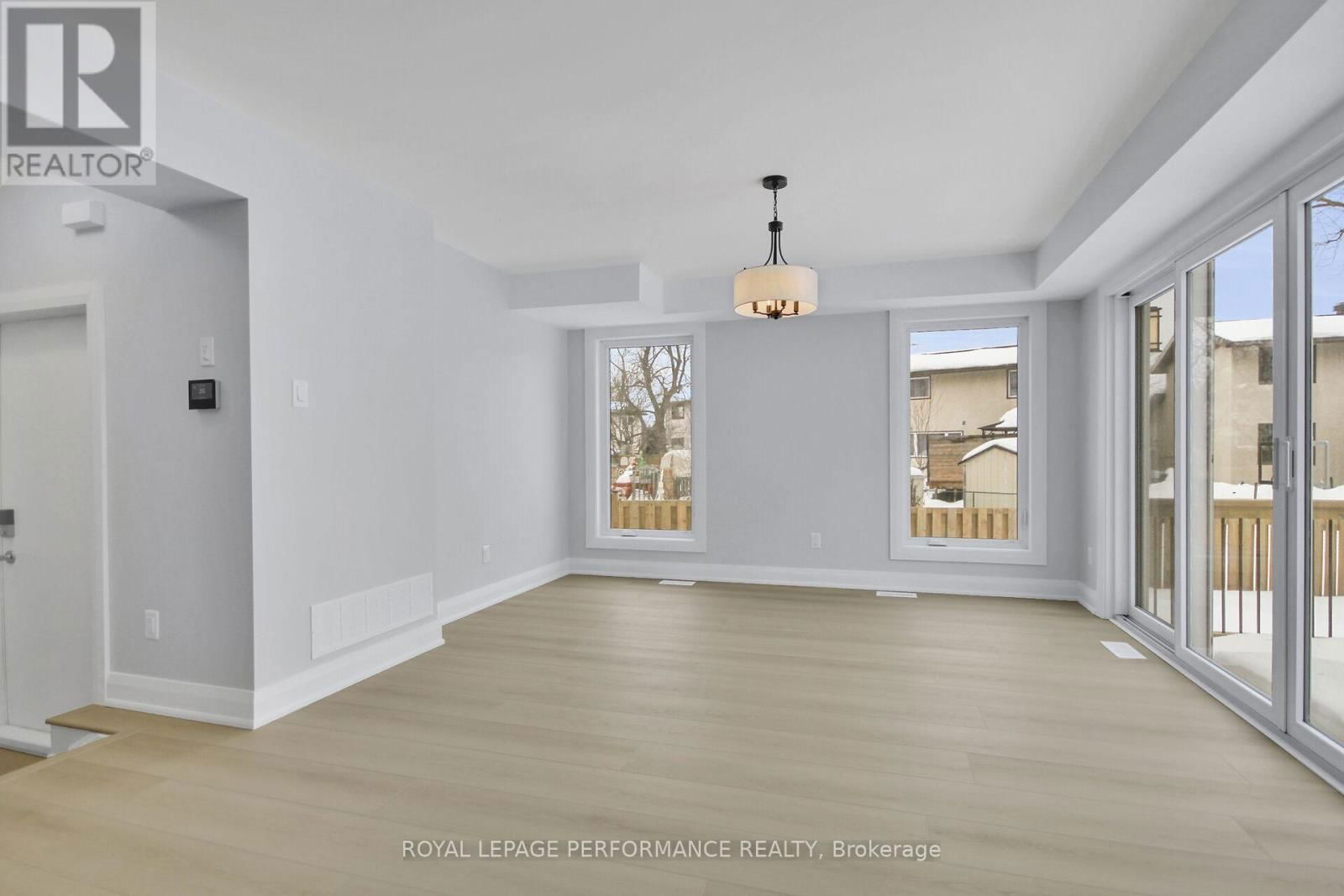 9 BRYDON COURT Image 14