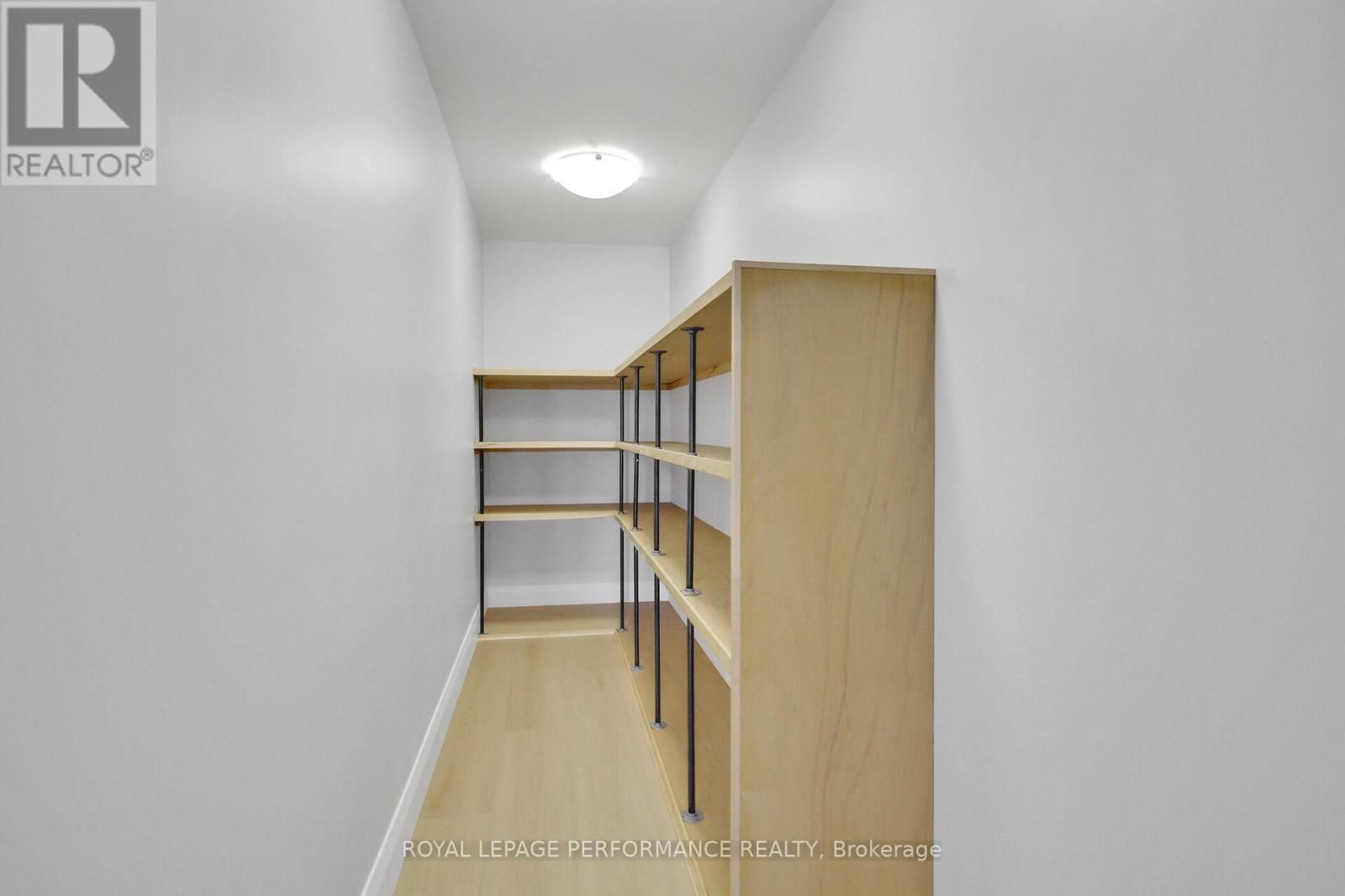 9 BRYDON COURT Image 8
