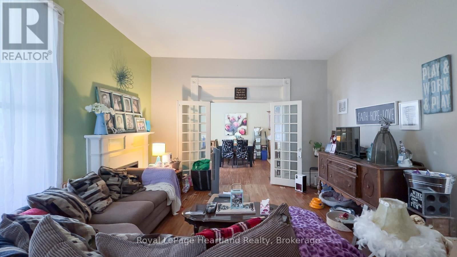 190 ALBERT STREET Image 12