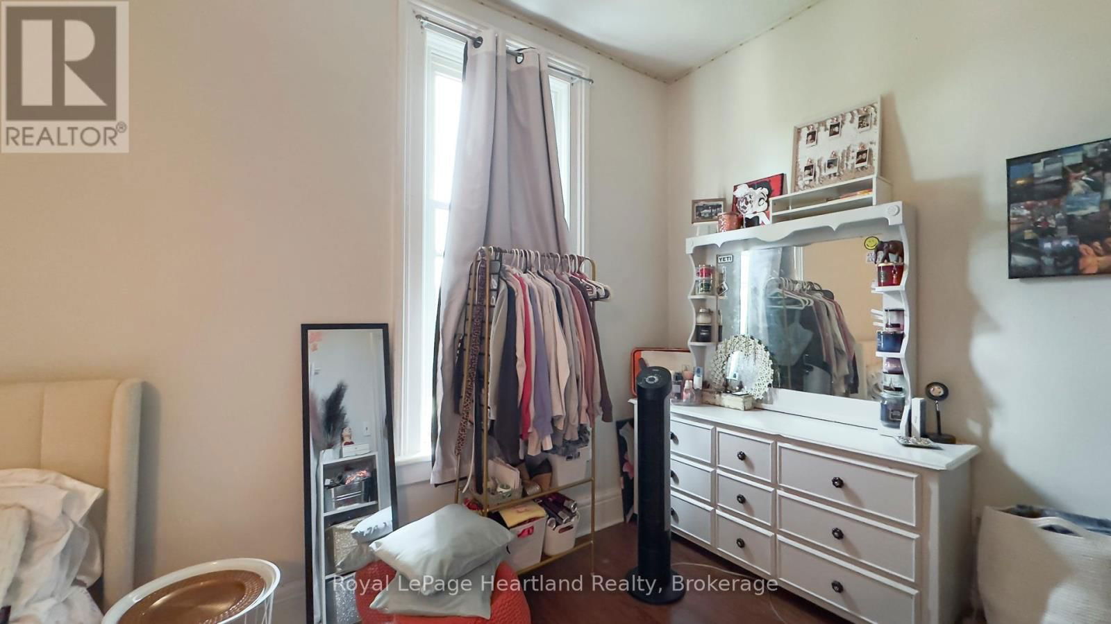 190 ALBERT STREET Image 22