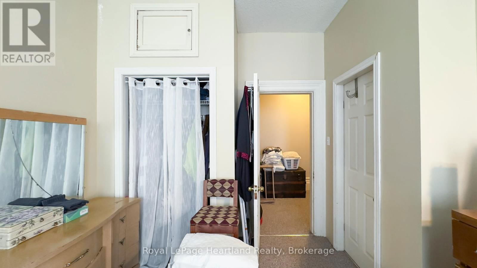 190 ALBERT STREET Image 28