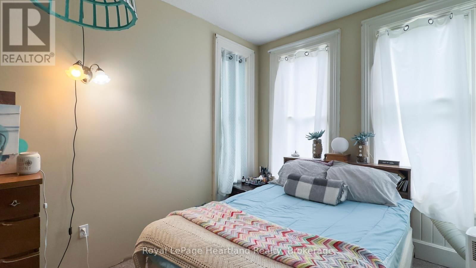 190 ALBERT STREET Image 29