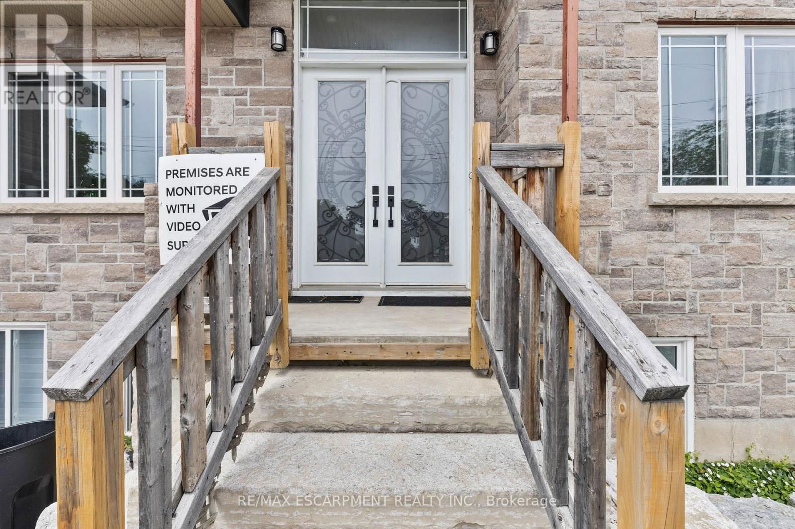 87 OWEN PLACE Image 2