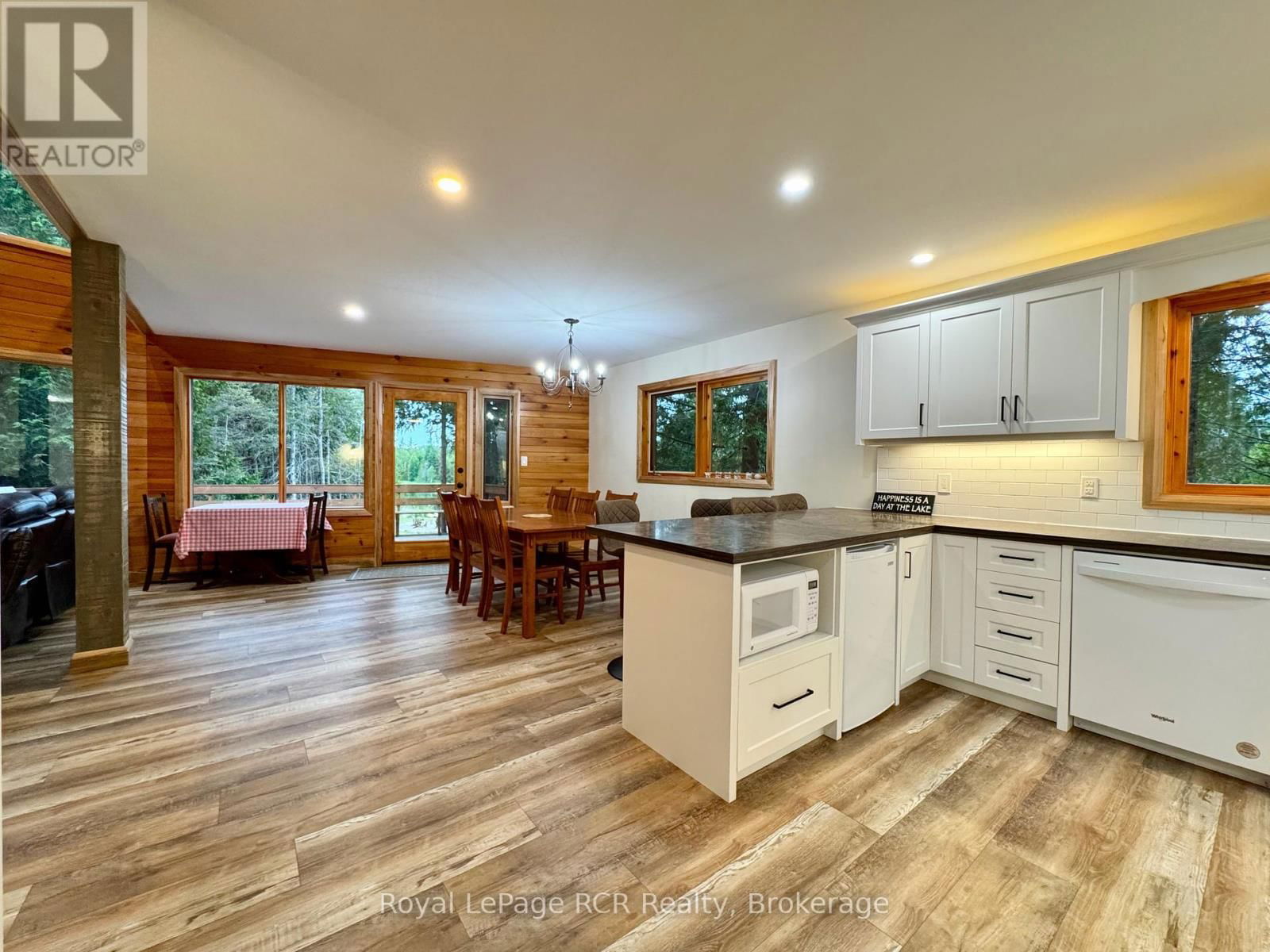 91 LITTLE PINE DRIVE Image 13