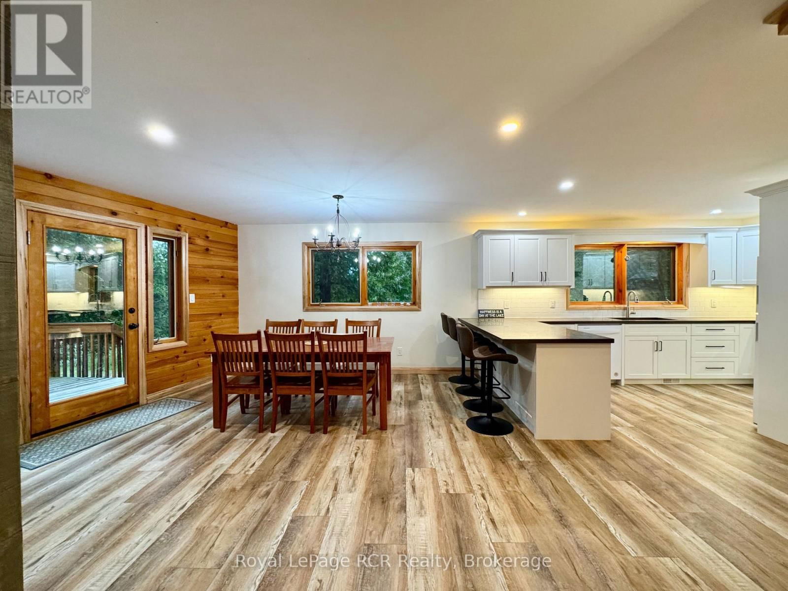 91 LITTLE PINE DRIVE Image 14
