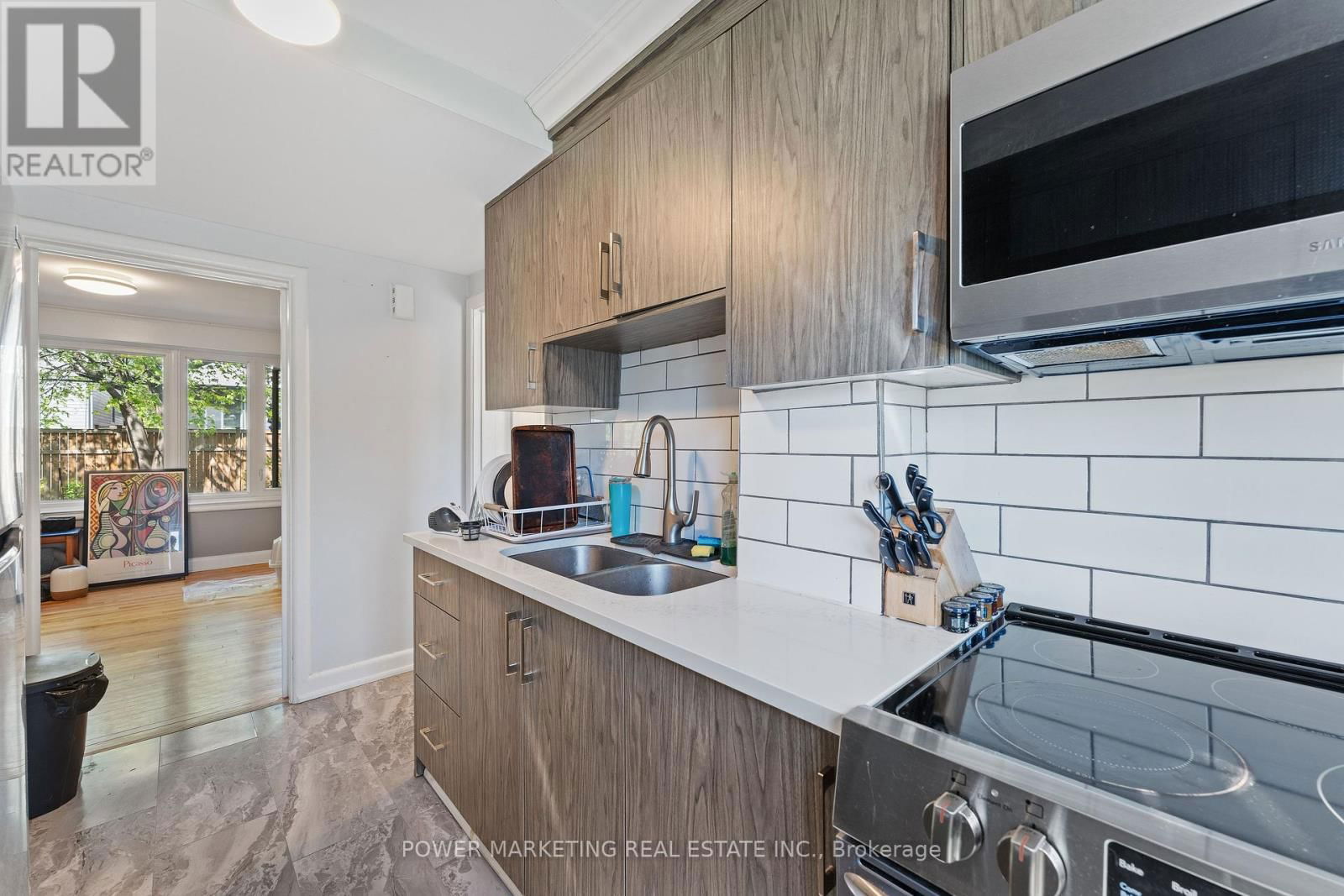 1244 PRINCE OF WALES DRIVE Image 10