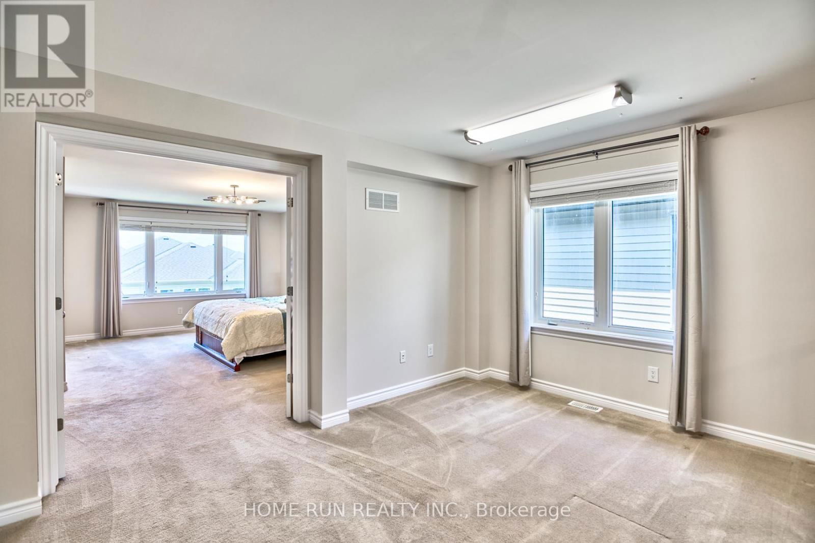 350 HALIBURTON HEIGHTS Image 23