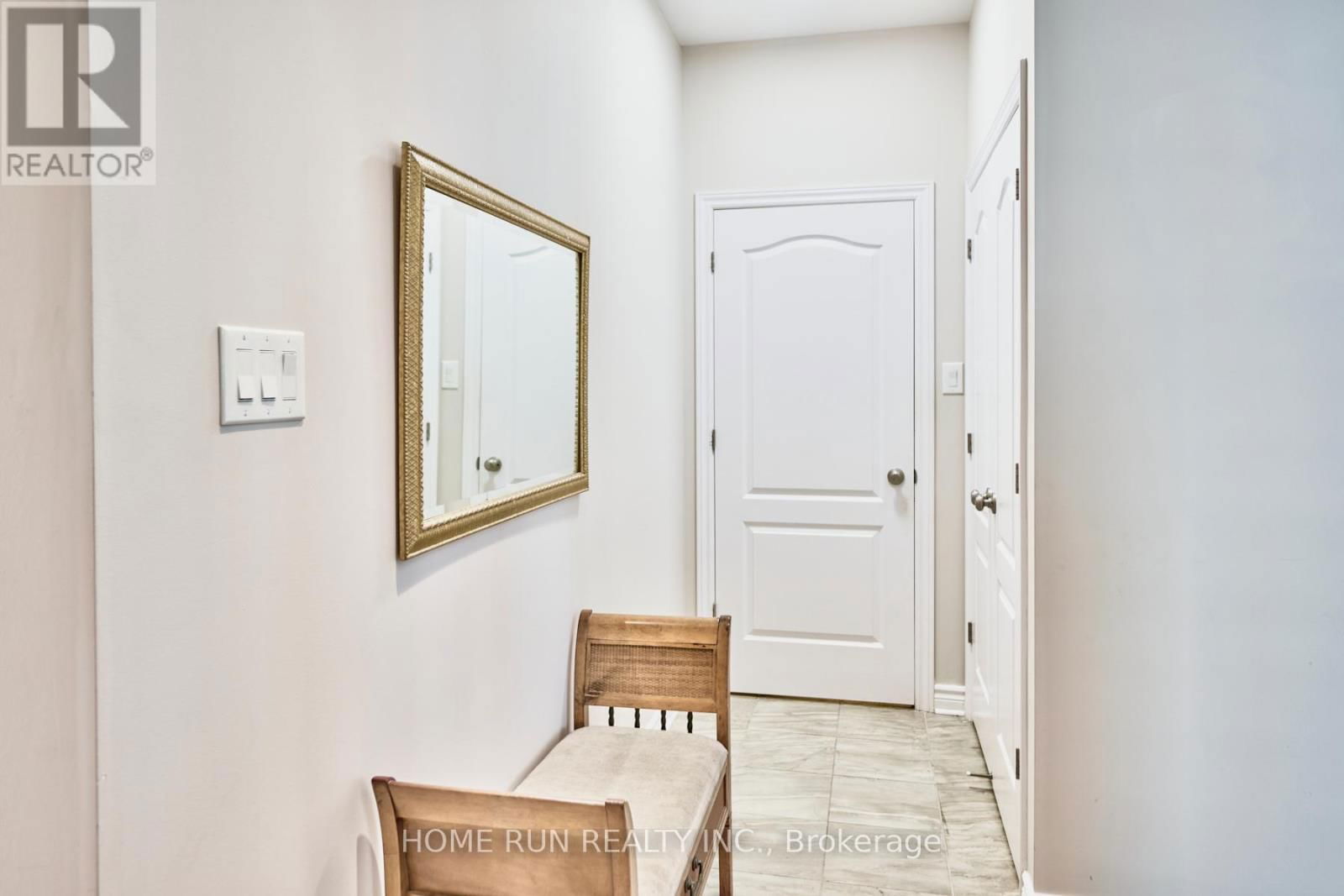 350 HALIBURTON HEIGHTS Image 41