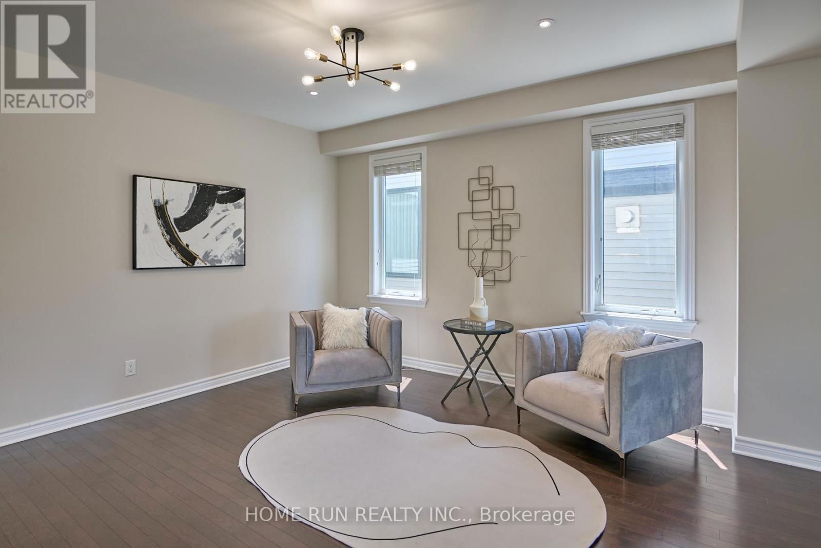 350 HALIBURTON HEIGHTS Image 7