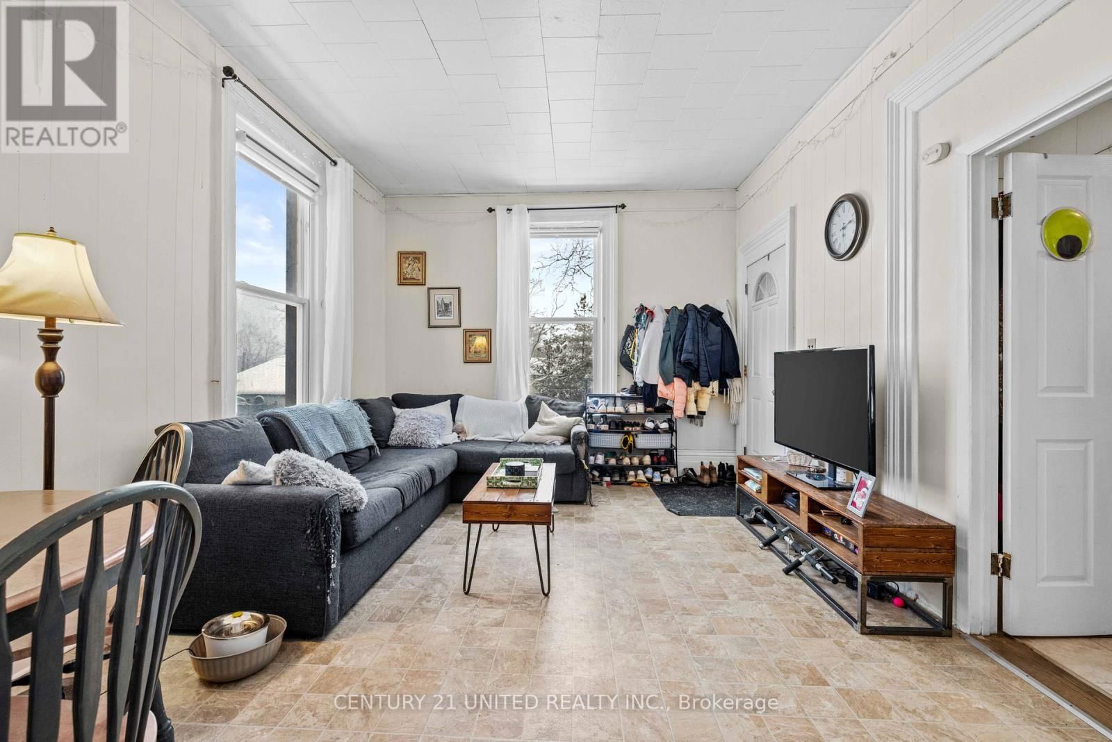 234 ANTRIM STREET Image 26