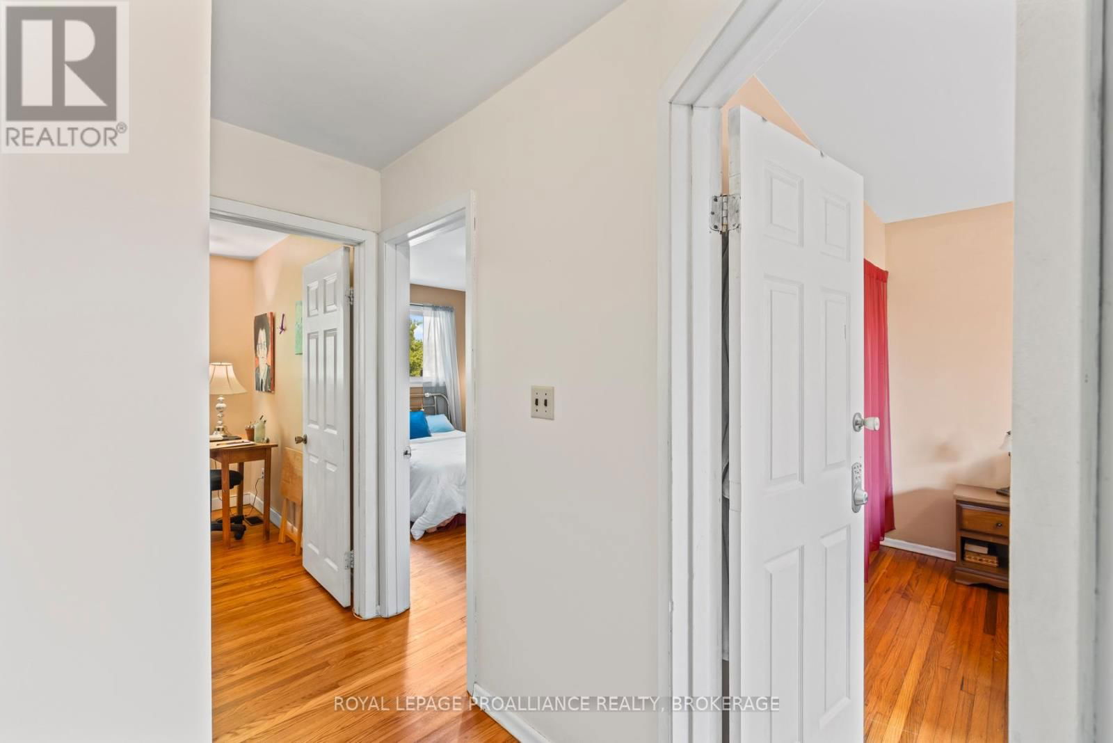 139 FORD STREET Image 14