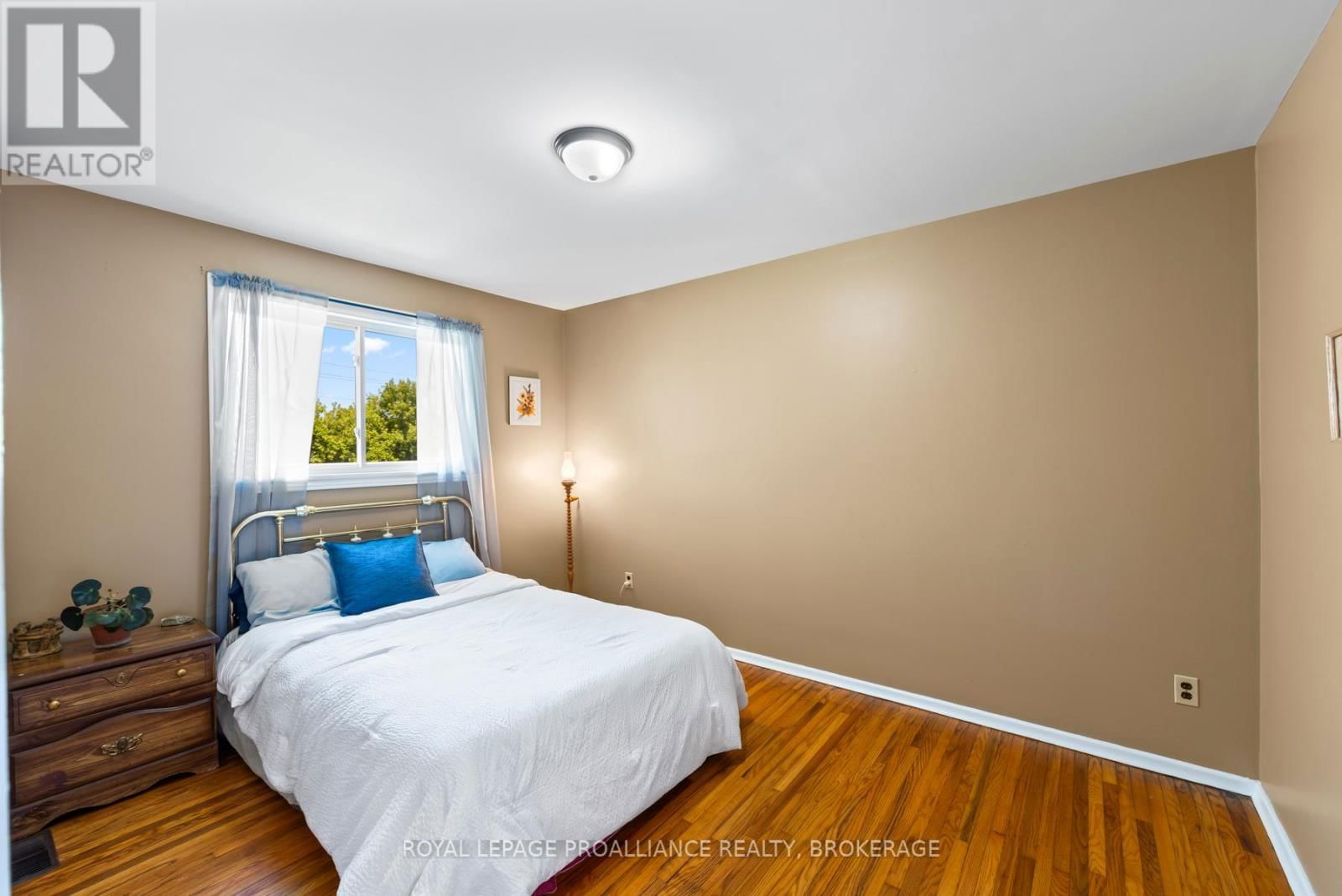 139 FORD STREET Image 16