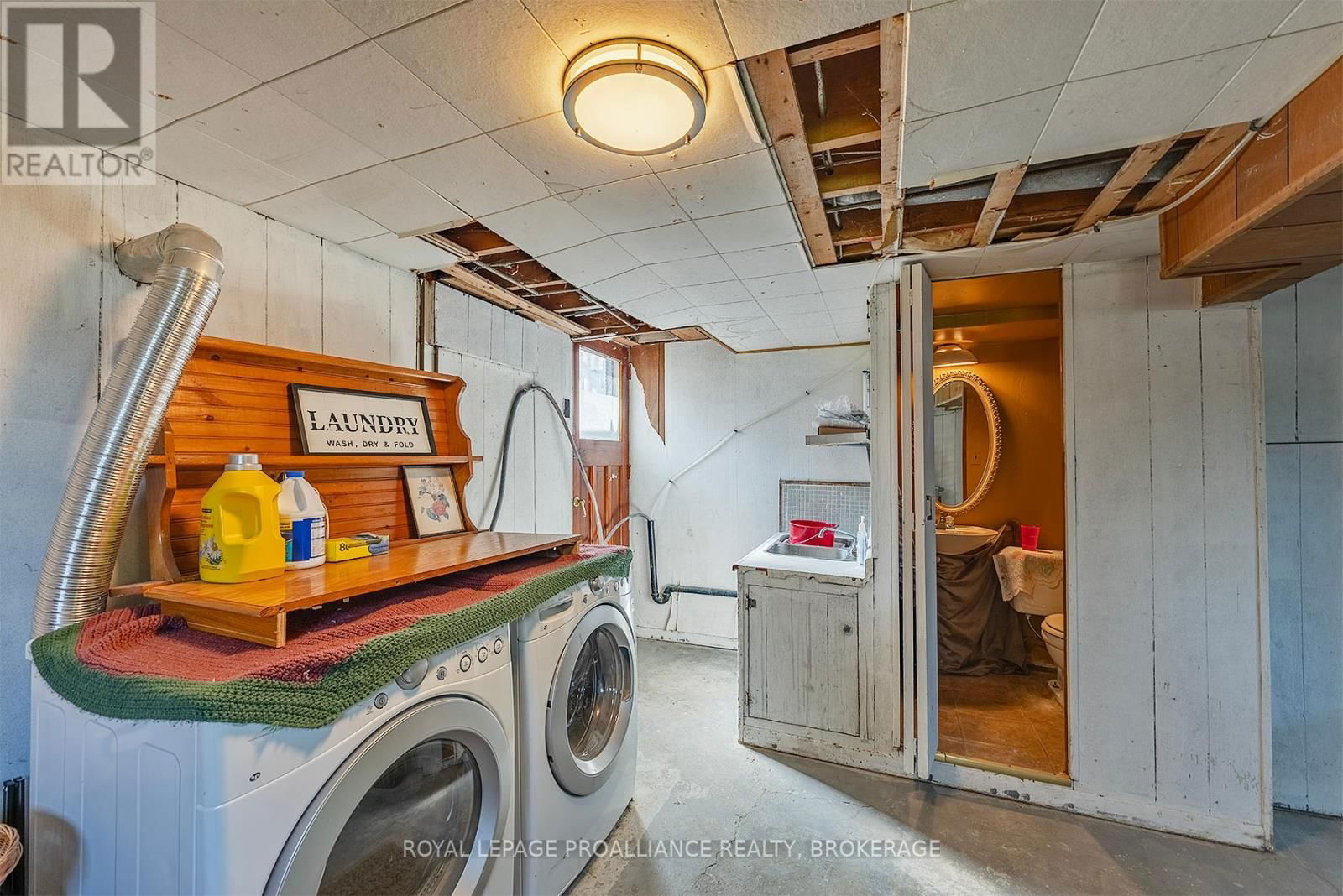 139 FORD STREET Image 22
