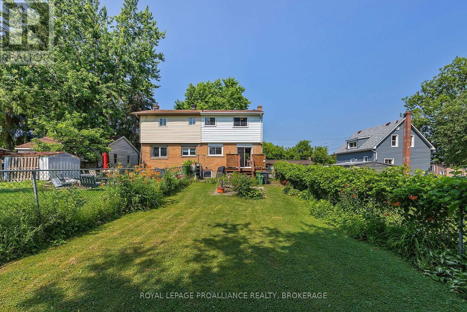 139 FORD STREET Image 23