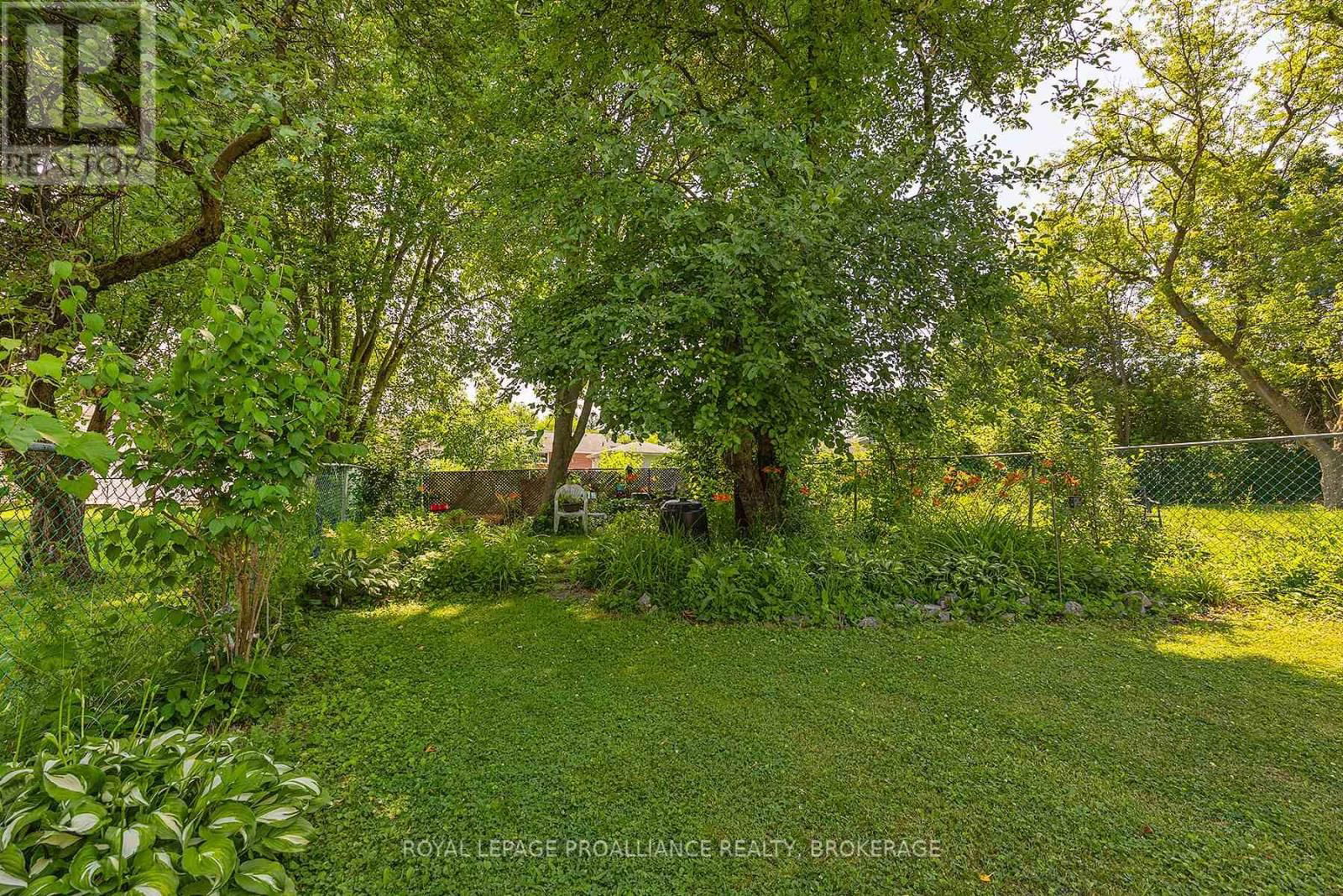 139 FORD STREET Image 28