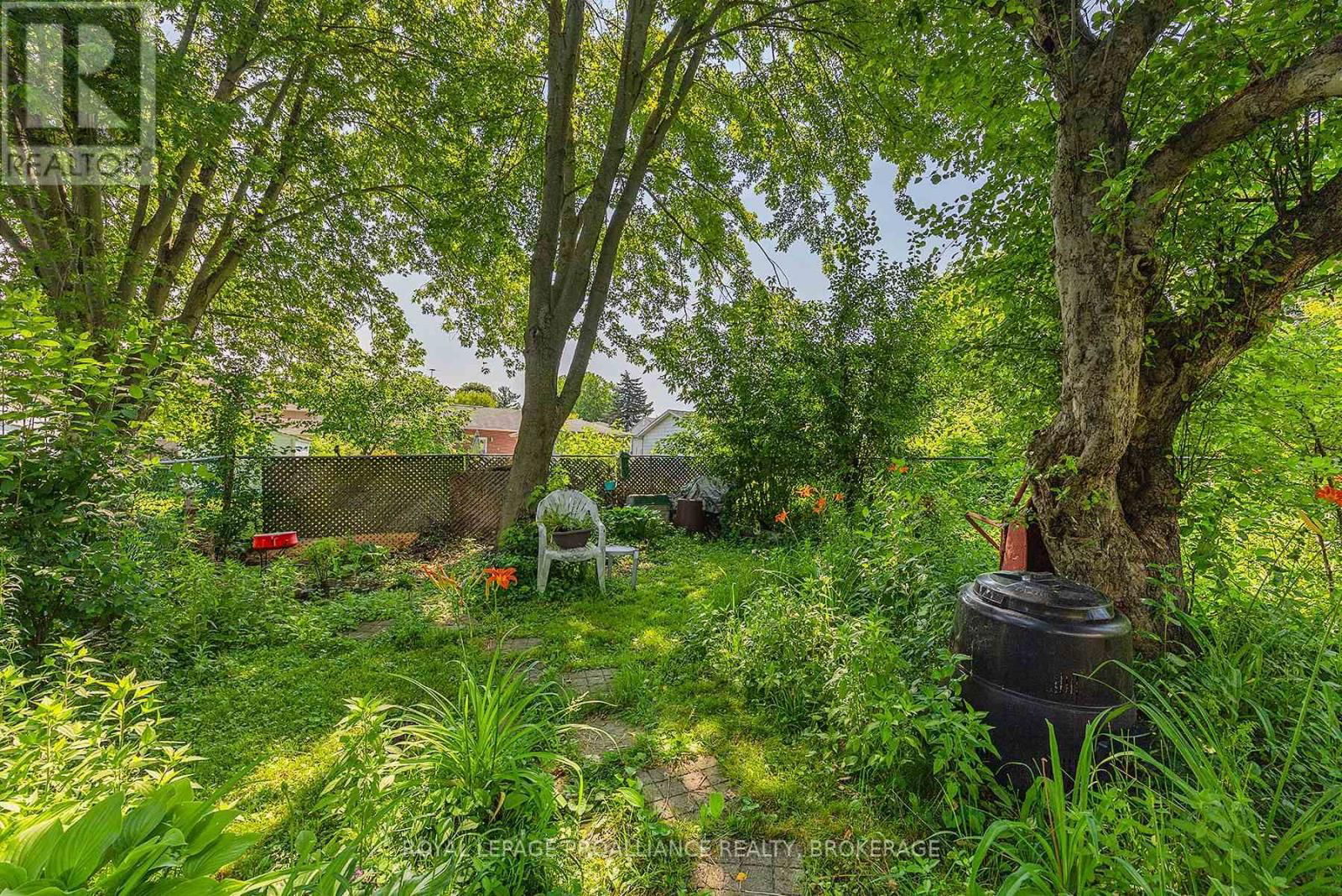 139 FORD STREET Image 29