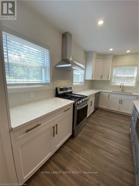 Upper - 176 QUEENSDALE AVENUE EAST Image 18