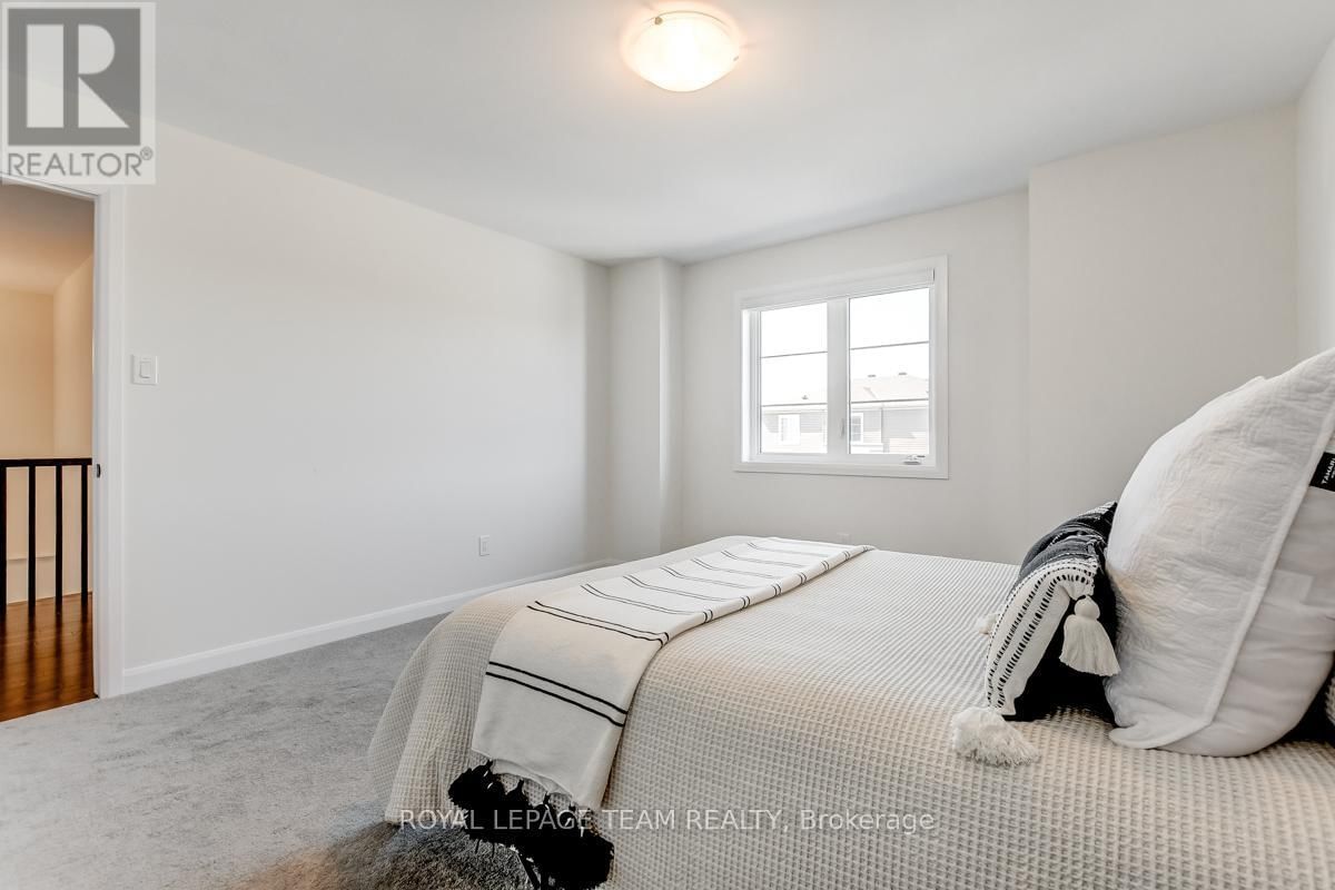 218 CALVINGTON AVENUE Image 33