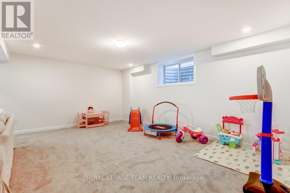 218 CALVINGTON AVENUE Image 40