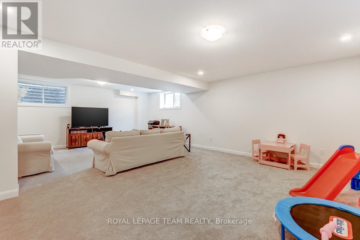 218 CALVINGTON AVENUE Image 41