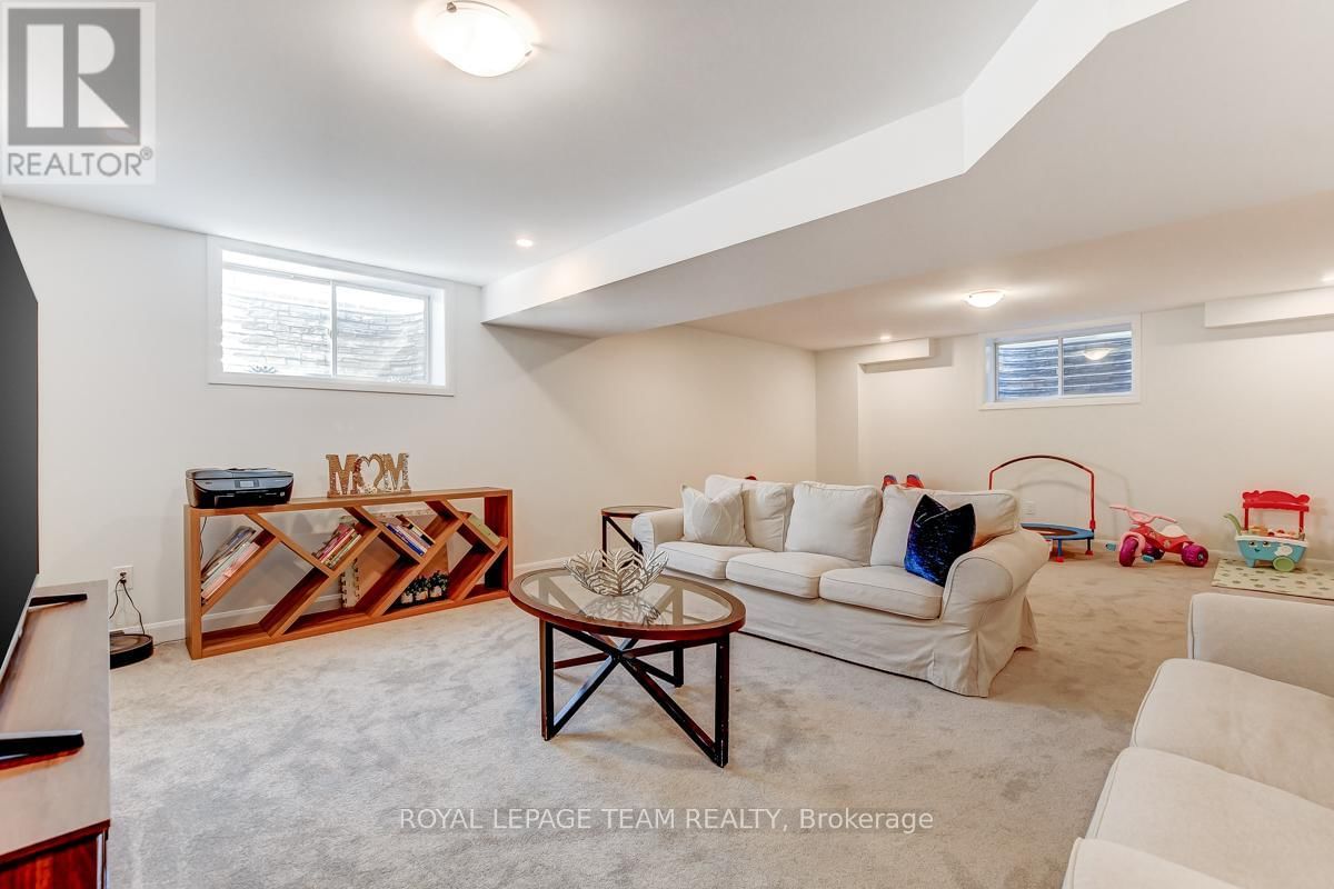 218 CALVINGTON AVENUE Image 45