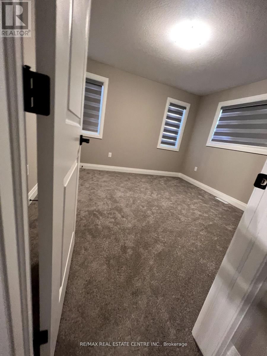 25 GREENBRIER RIDGE Image 15